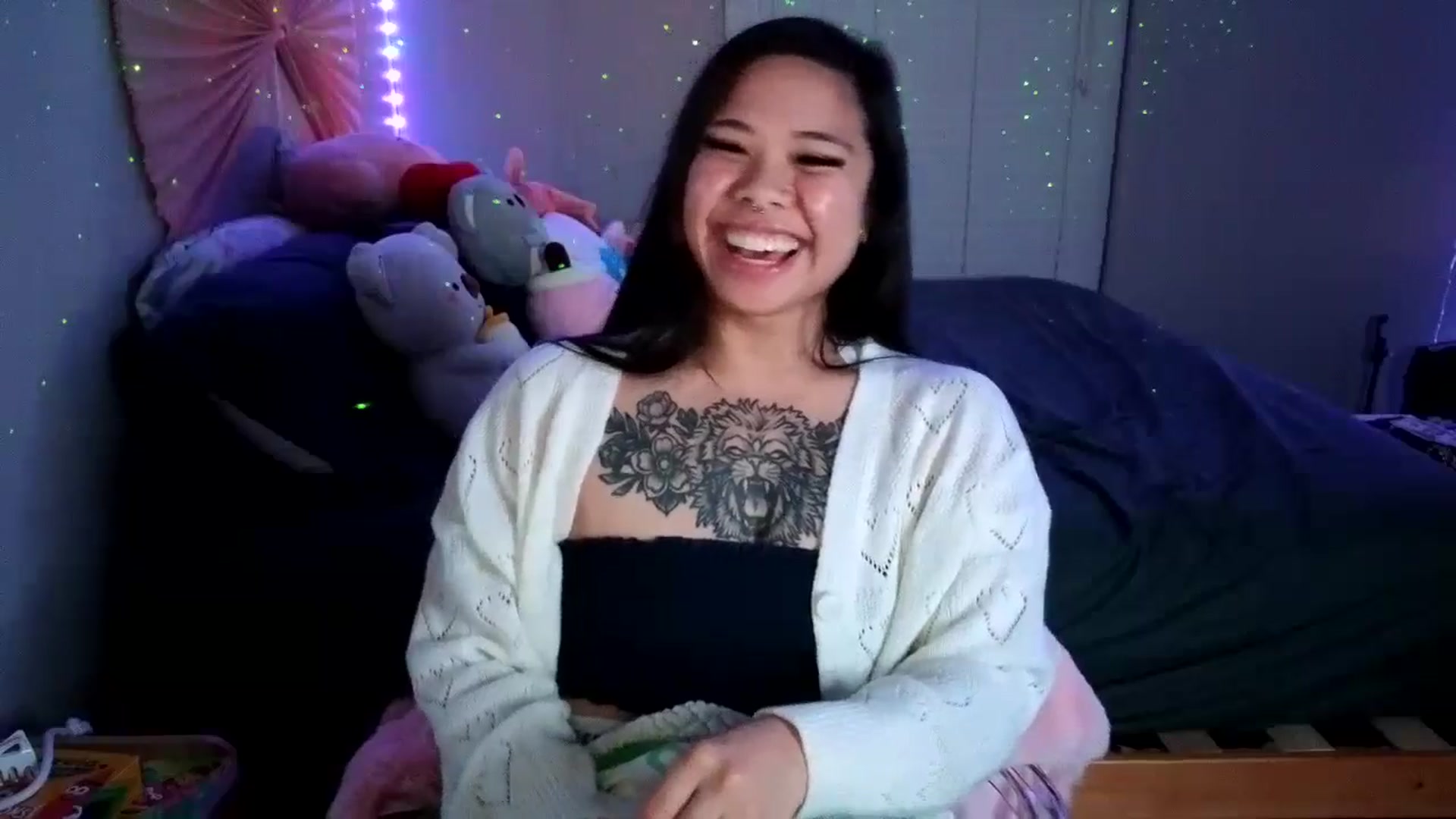 Gallery image thumbnail from dolllface's myfreecams stream on, 08/02/2024, 11:57 image 4 of 20