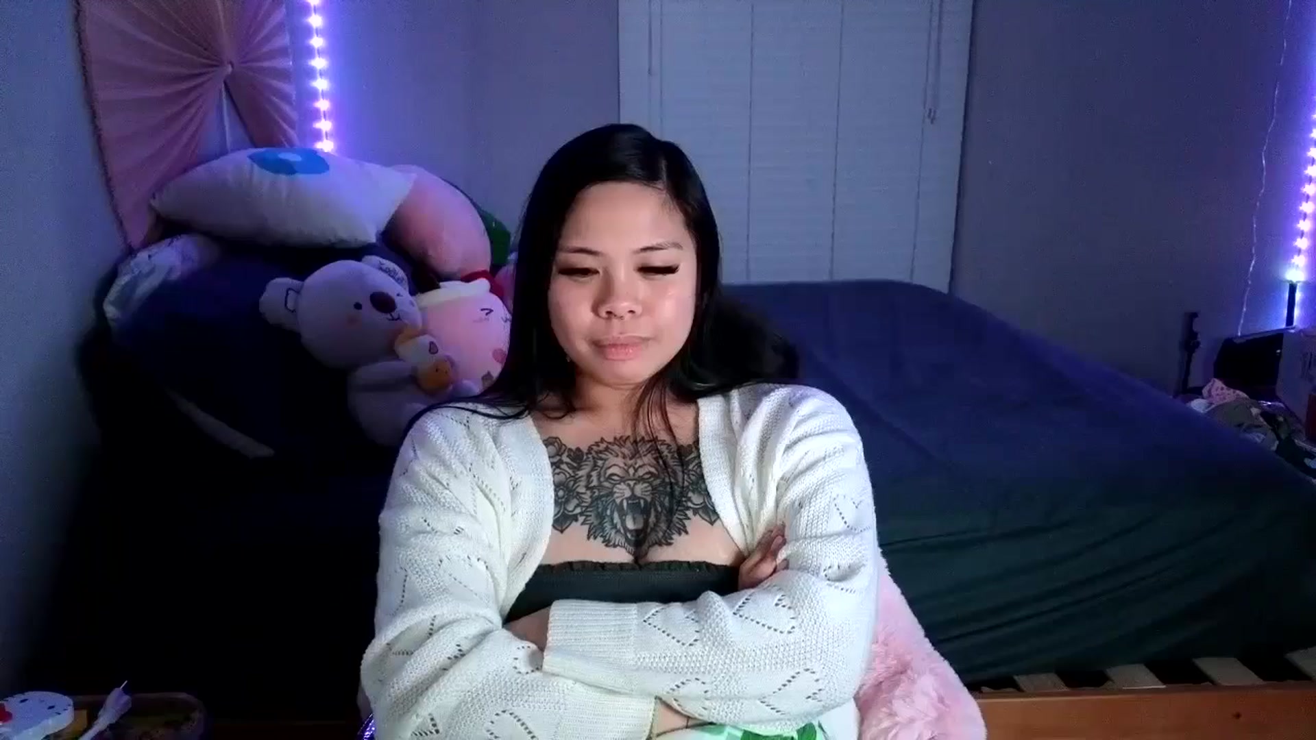 Gallery image thumbnail from dolllface's myfreecams stream on, 08/03/2024, 12:21 image 17 of 20