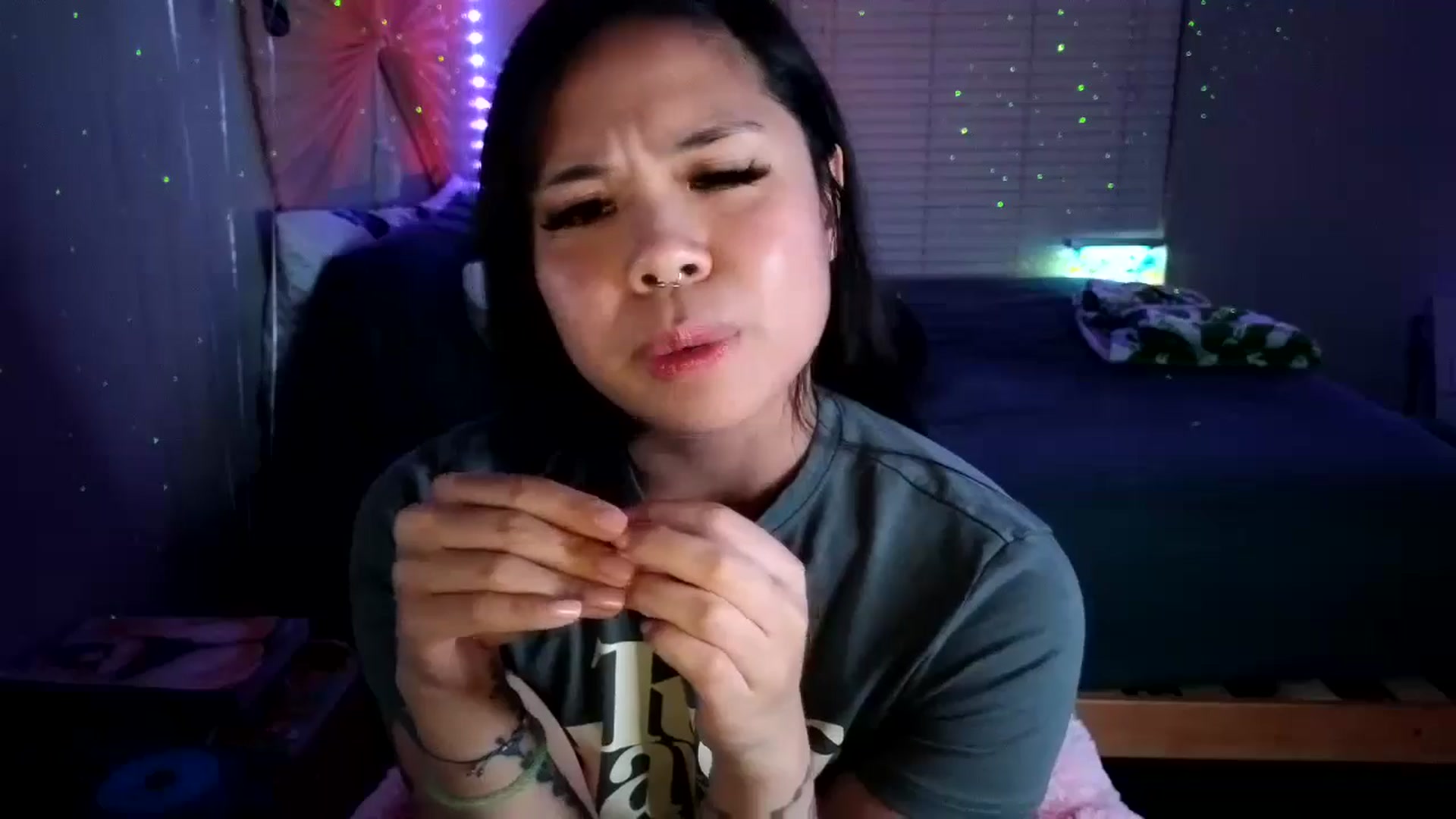 Gallery image thumbnail from dolllface's myfreecams stream on, 08/07/2024, 12:10 image 3 of 20