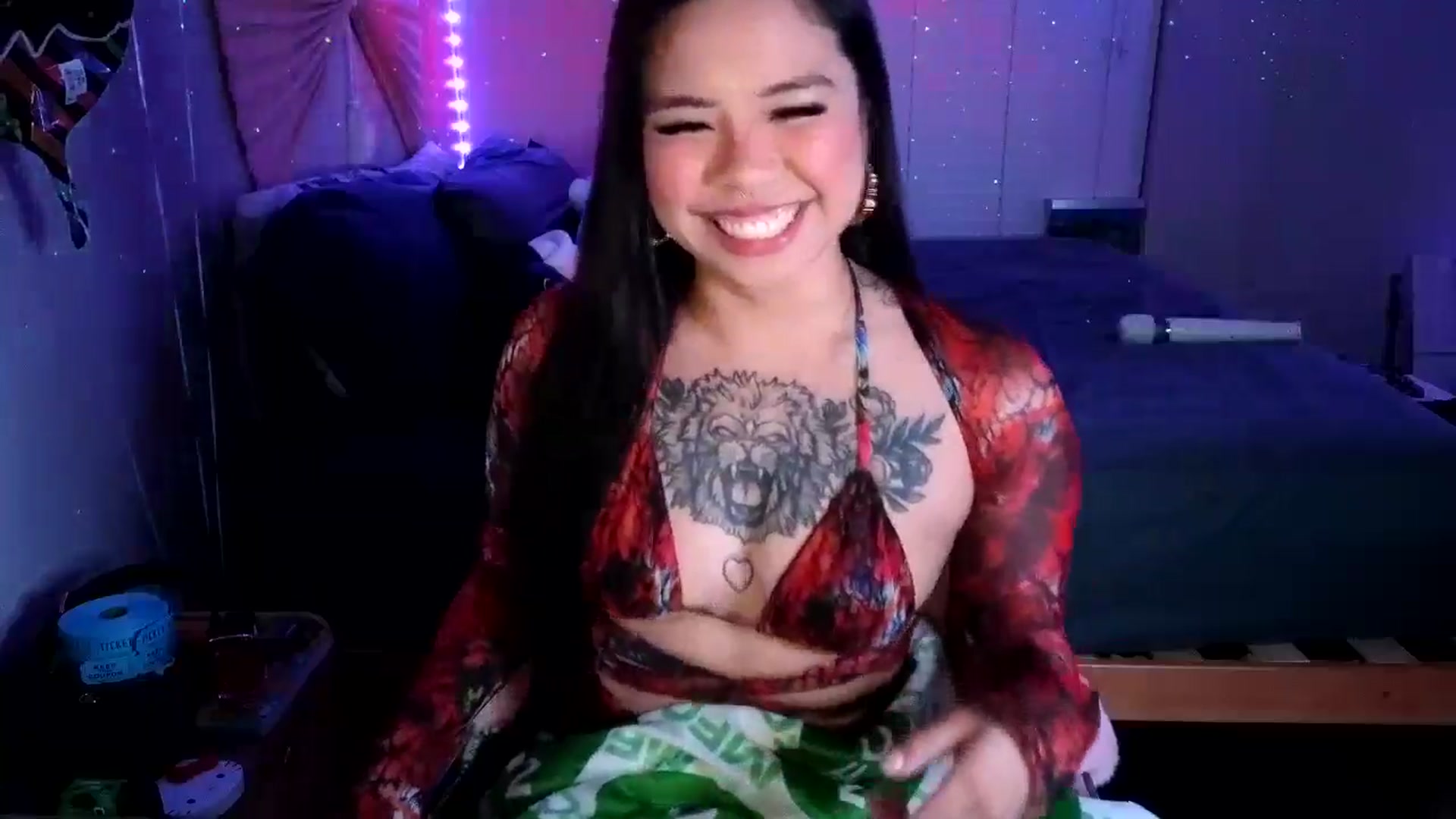 Gallery image thumbnail from dolllface's myfreecams stream on, 08/08/2024, 12:46 image 3 of 20