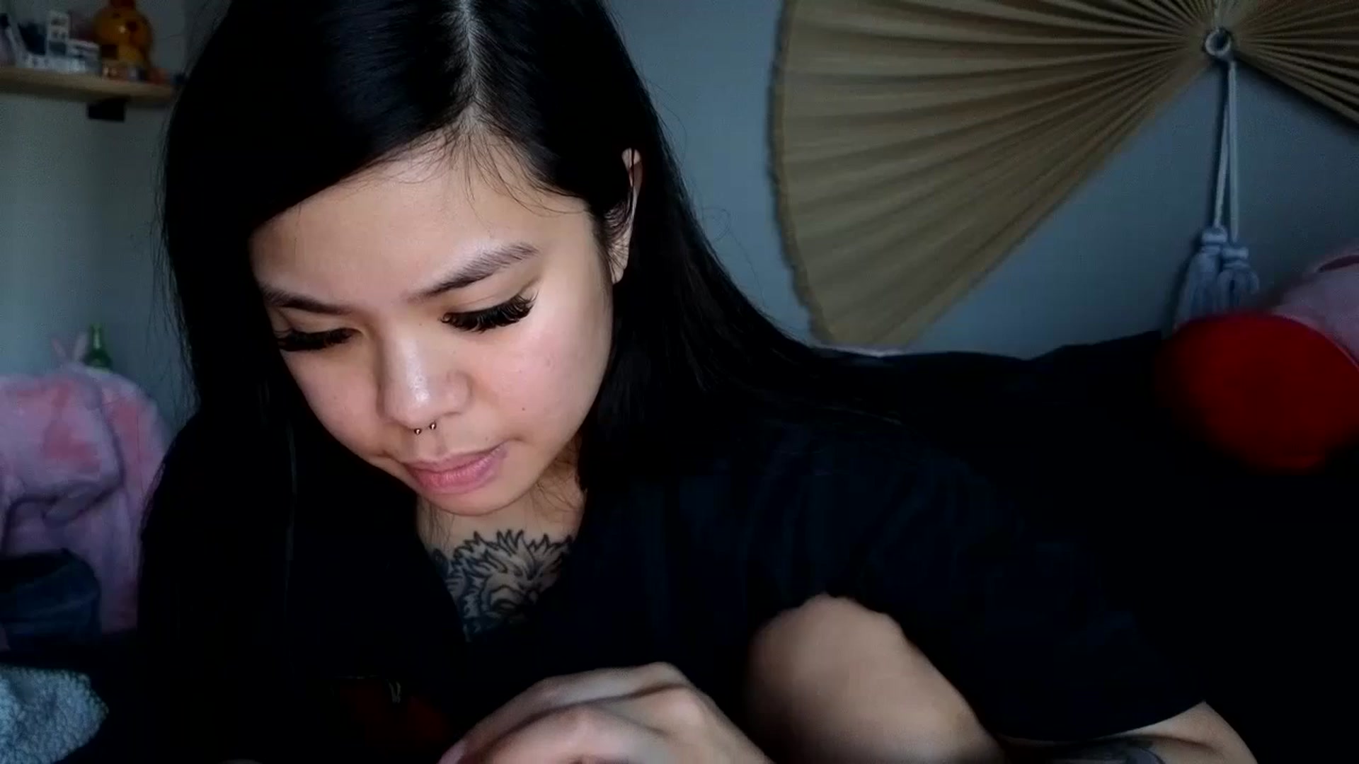 Gallery image thumbnail from dolllface's myfreecams stream on, 08/10/2024, 23:34 image 18 of 20