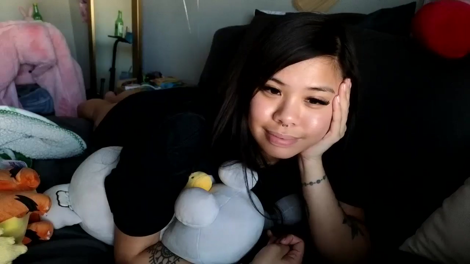 Gallery image thumbnail from dolllface's myfreecams stream on, 08/10/2024, 23:34 image 19 of 20