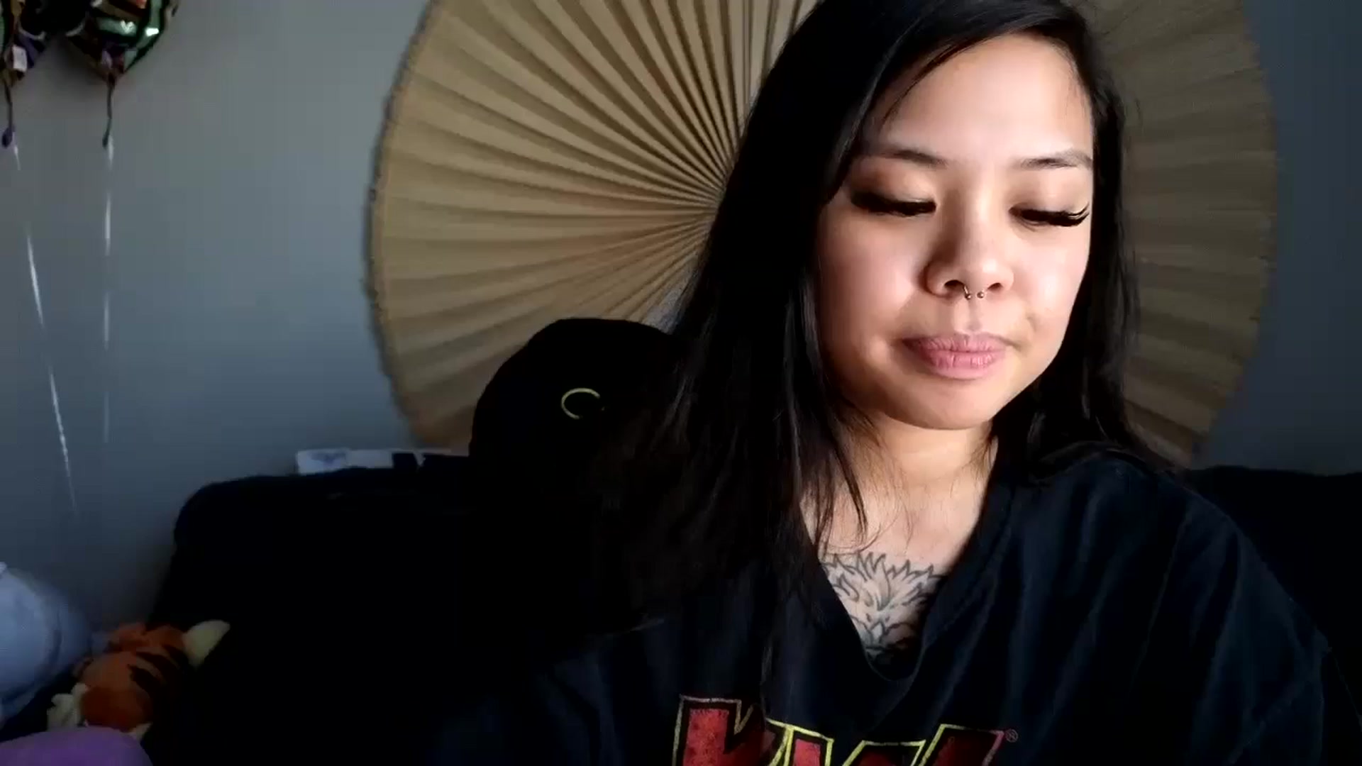 Gallery image thumbnail from dolllface's myfreecams stream on, 08/10/2024, 23:34 image 11 of 20