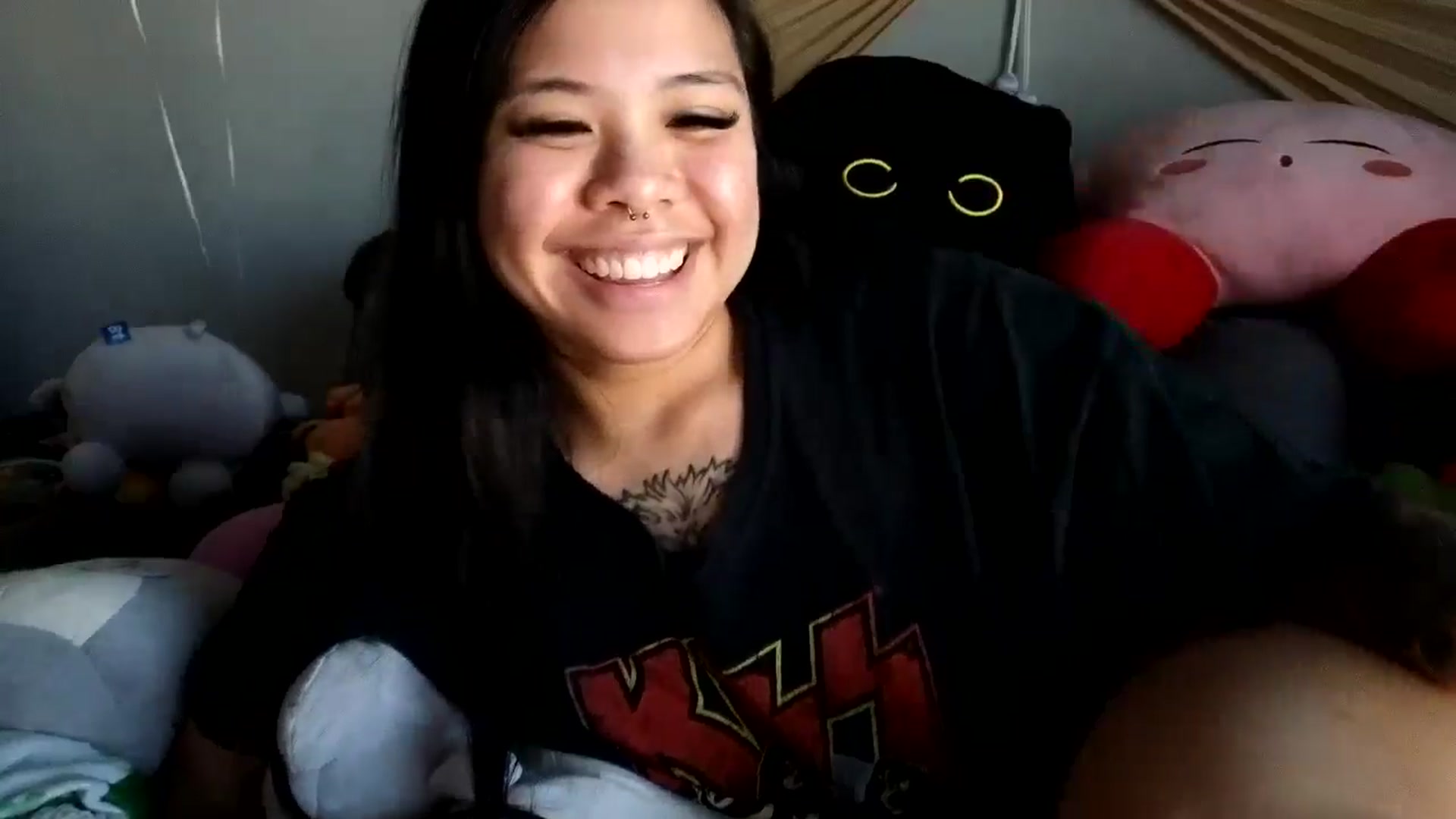 Gallery image thumbnail from dolllface's myfreecams stream on, 08/10/2024, 23:34 image 13 of 20