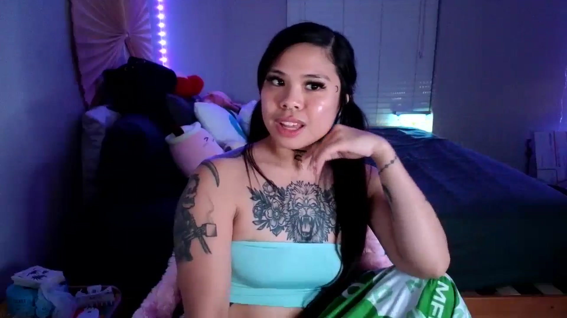Gallery image thumbnail from dolllface's myfreecams stream on, 08/12/2024, 10:20 image 19 of 20