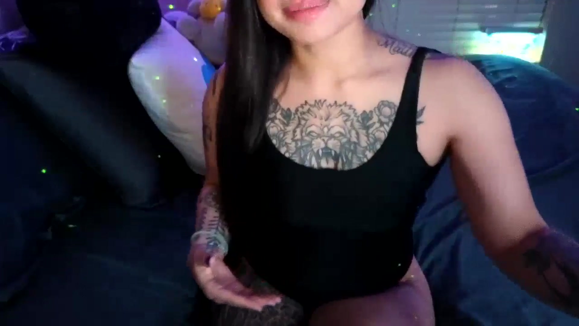 Gallery image thumbnail from dolllface's myfreecams stream on, 08/19/2024, 11:05 image 10 of 20