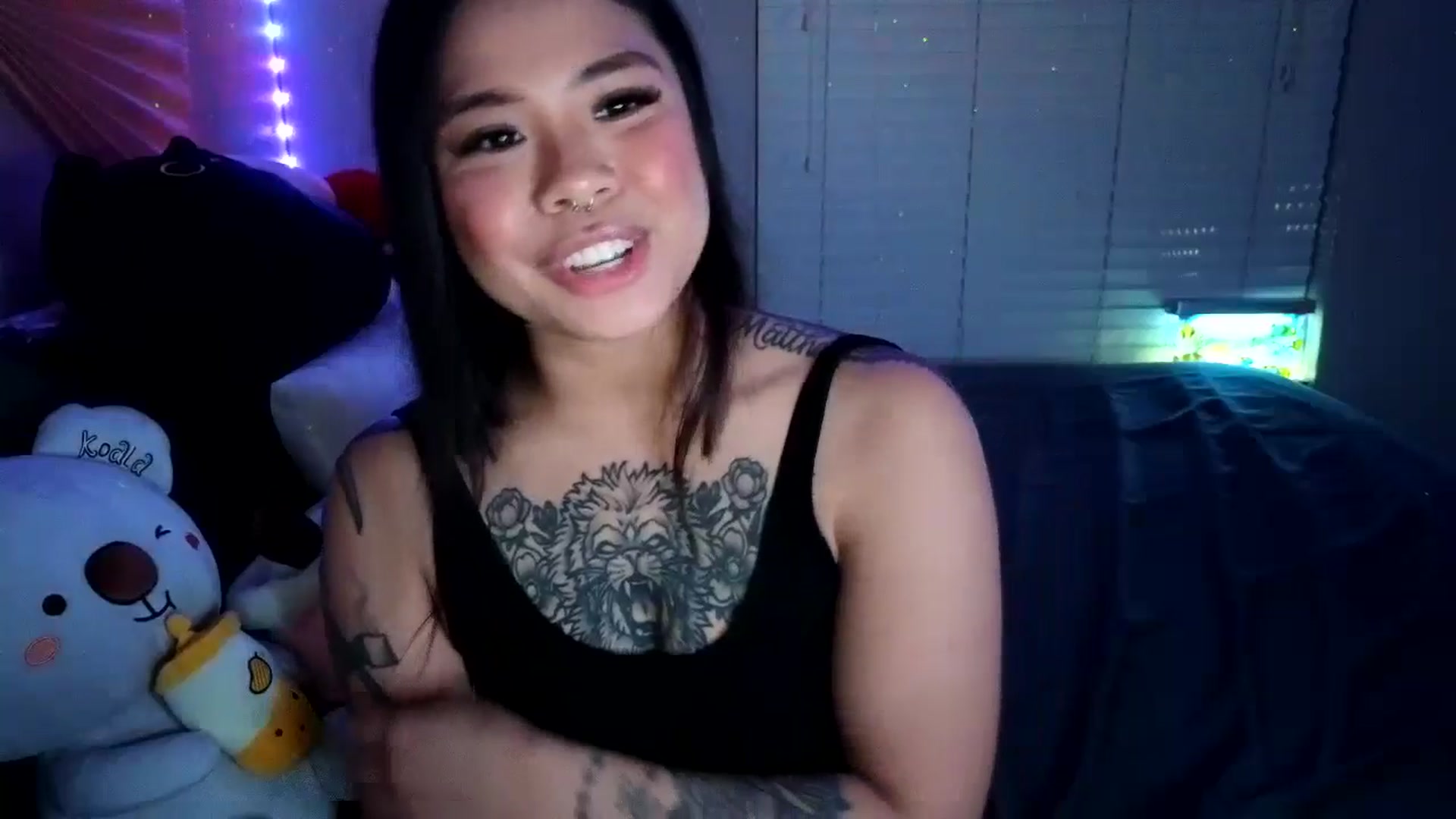 Gallery image thumbnail from dolllface's myfreecams stream on, 08/19/2024, 11:05 image 4 of 20