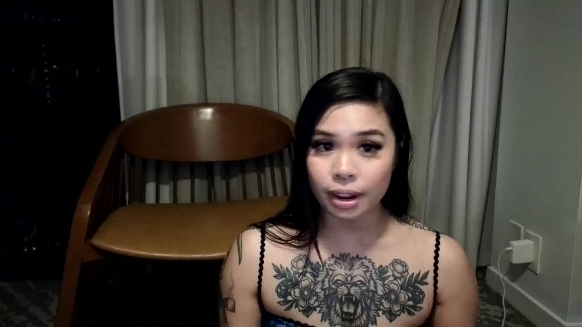 Gallery image thumbnail from dolllface's myfreecams stream on, 08/21/2024, 10:03 image 12 of 20