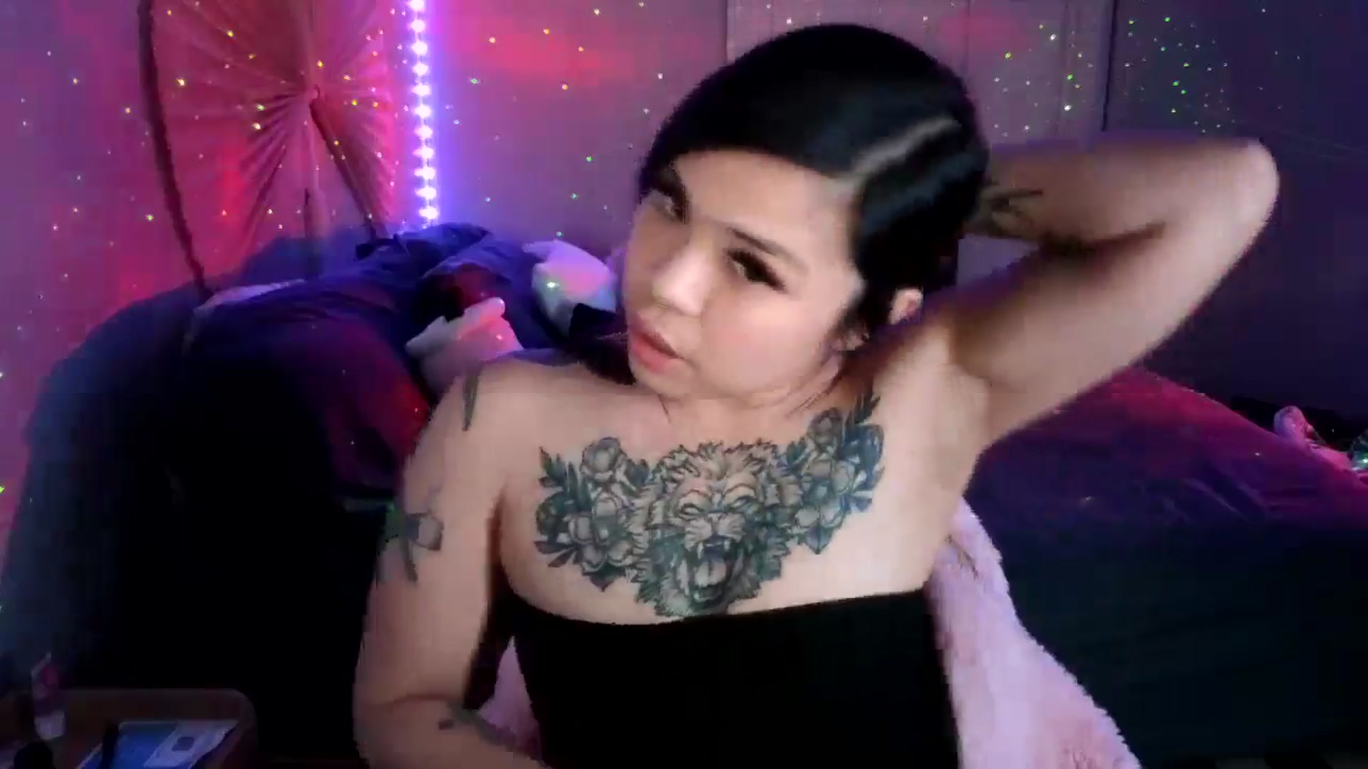 Gallery image thumbnail from dolllface's myfreecams stream on, 08/22/2024, 05:12 image 3 of 20