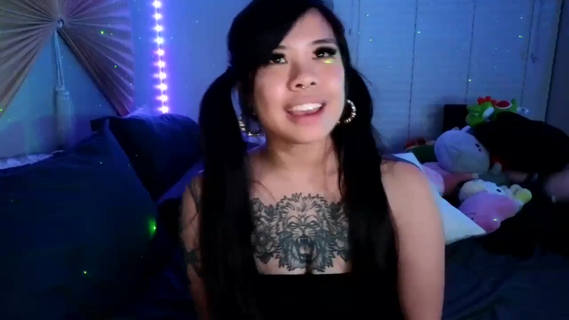 Gallery image thumbnail from dolllface's myfreecams stream on, 08/22/2024, 11:05 image 12 of 20