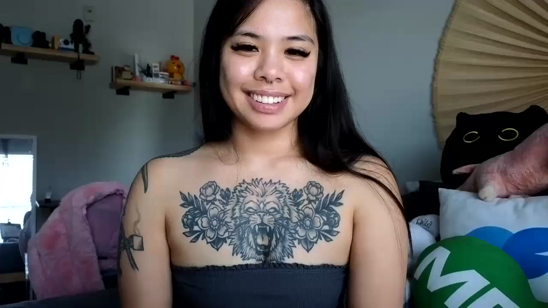 Gallery image thumbnail from dolllface's myfreecams stream on, 08/22/2024, 20:24 image 1 of 20