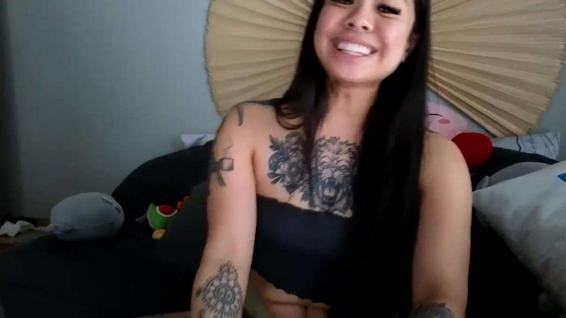 Gallery image thumbnail from dolllface's myfreecams stream on, 08/22/2024, 20:24 image 20 of 20