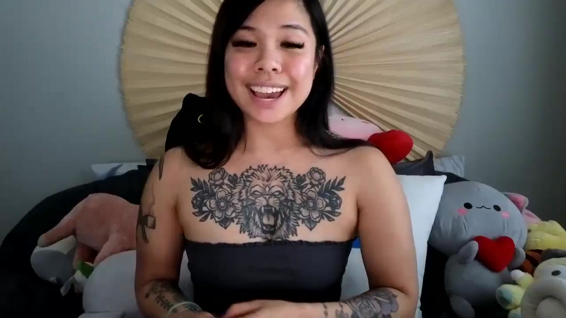 Gallery image thumbnail from dolllface's myfreecams stream on, 08/22/2024, 20:24 image 11 of 20