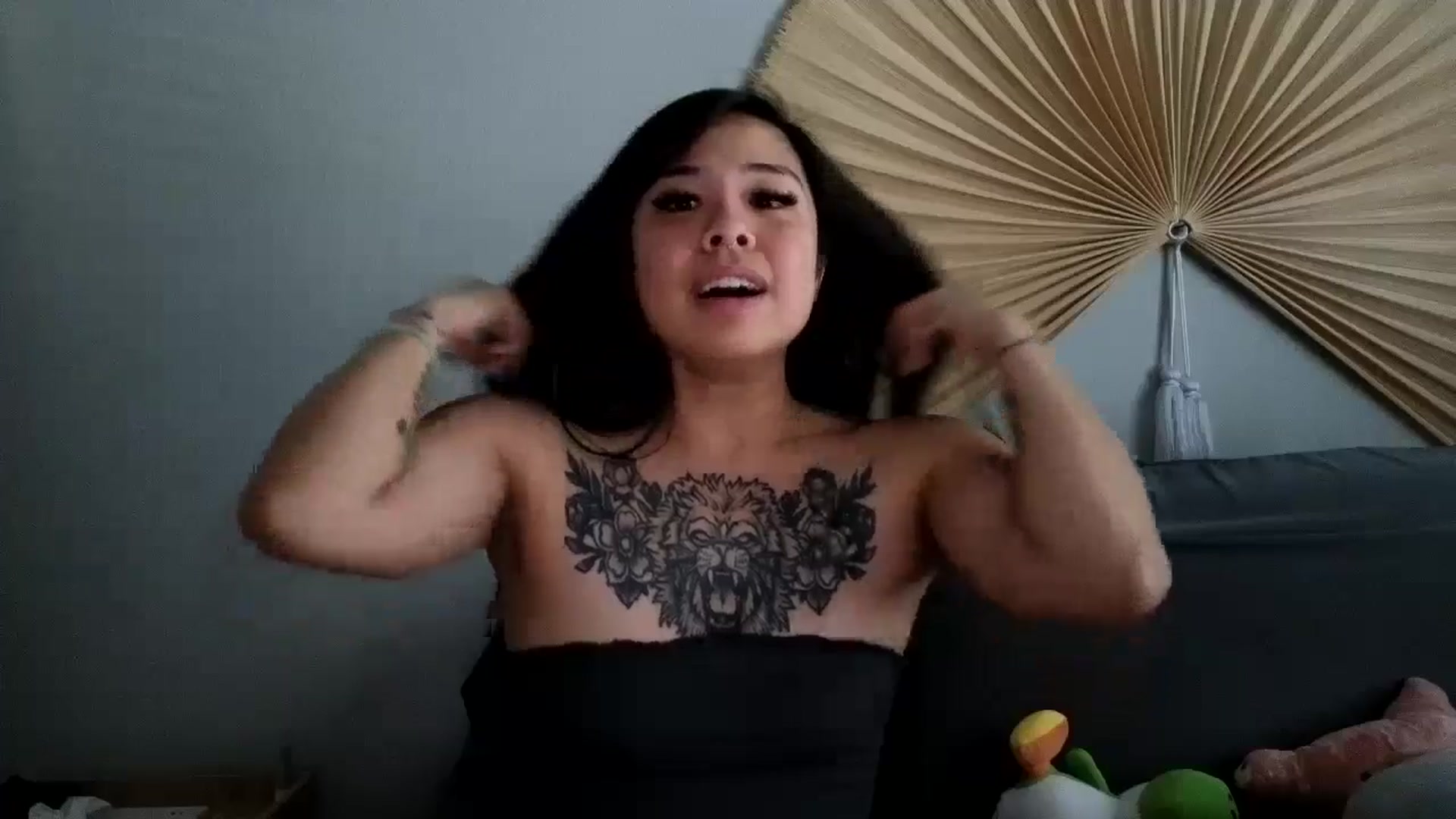 Gallery image thumbnail from dolllface's myfreecams stream on, 08/22/2024, 21:32 image 20 of 20