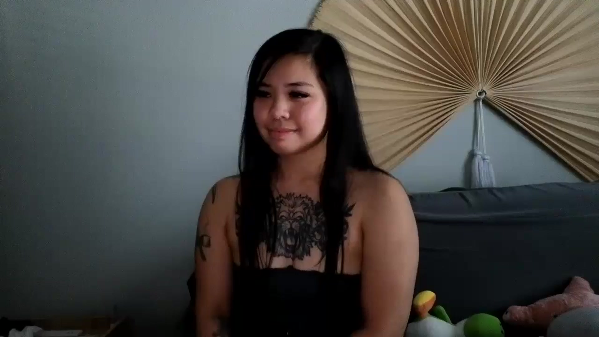 Gallery image thumbnail from dolllface's myfreecams stream on, 08/22/2024, 21:32 image 14 of 20