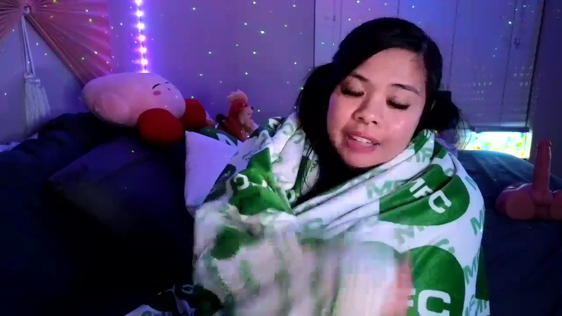 Gallery image thumbnail from dolllface's myfreecams stream on, 08/23/2024, 09:57 image 12 of 20