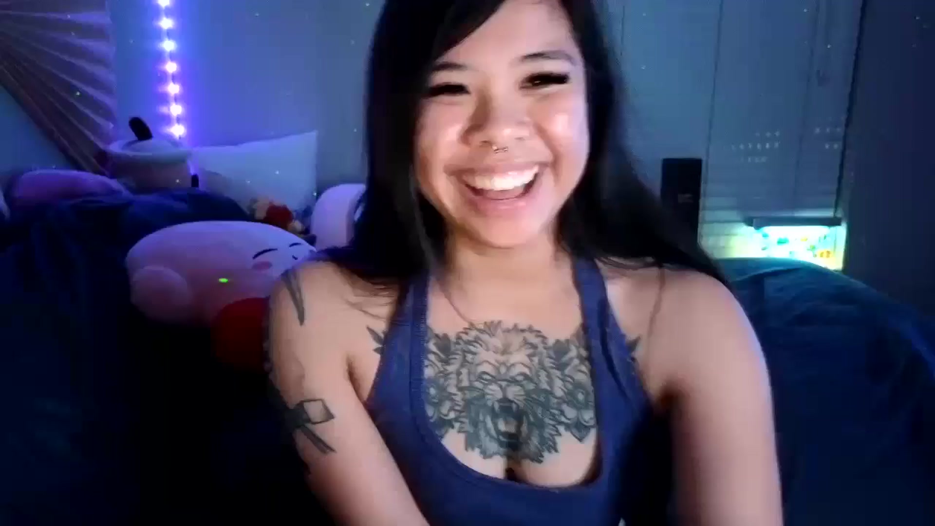 Gallery image thumbnail from dolllface's myfreecams stream on, 08/26/2024, 11:23 image 14 of 20