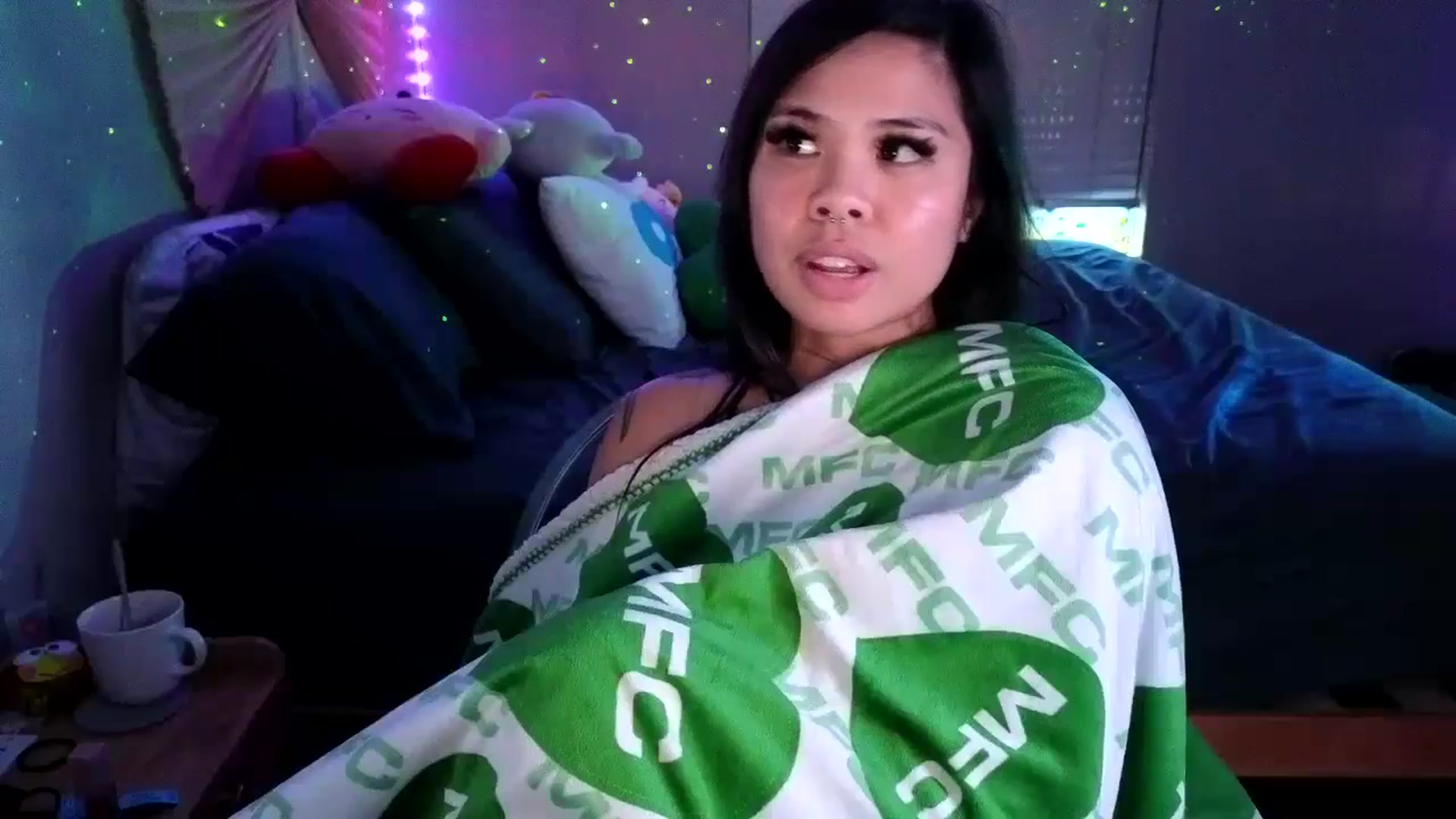 Gallery image thumbnail from dolllface's myfreecams stream on, 08/27/2024, 10:49 image 19 of 20