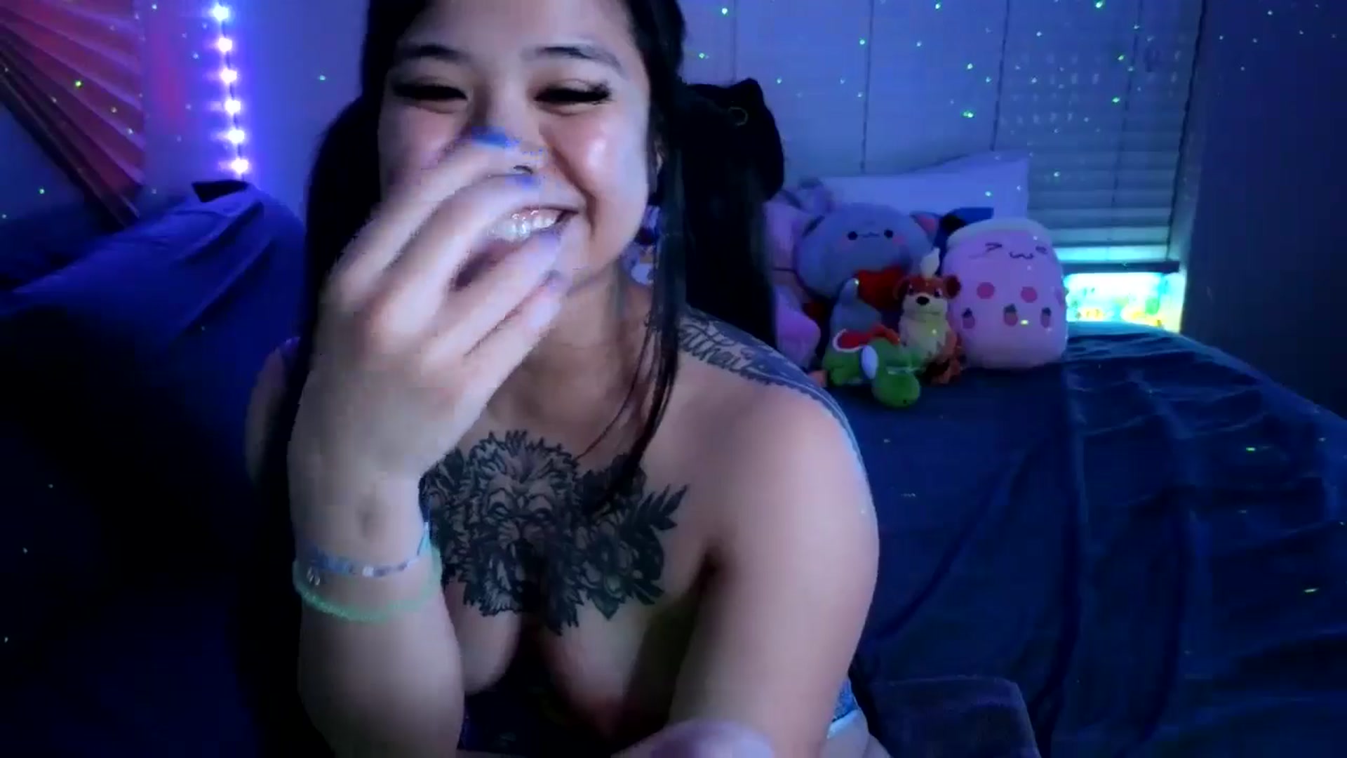 Gallery image thumbnail from dolllface's myfreecams stream on, 08/31/2024, 09:54 image 12 of 20