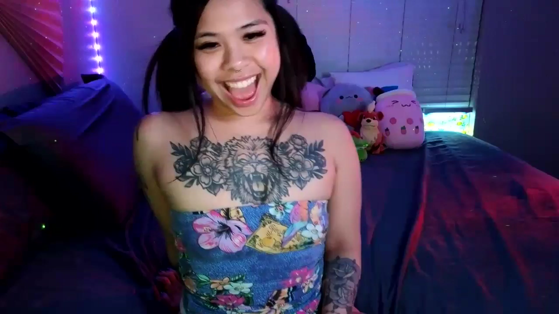 Gallery image thumbnail from dolllface's myfreecams stream on, 08/31/2024, 09:54 image 7 of 20