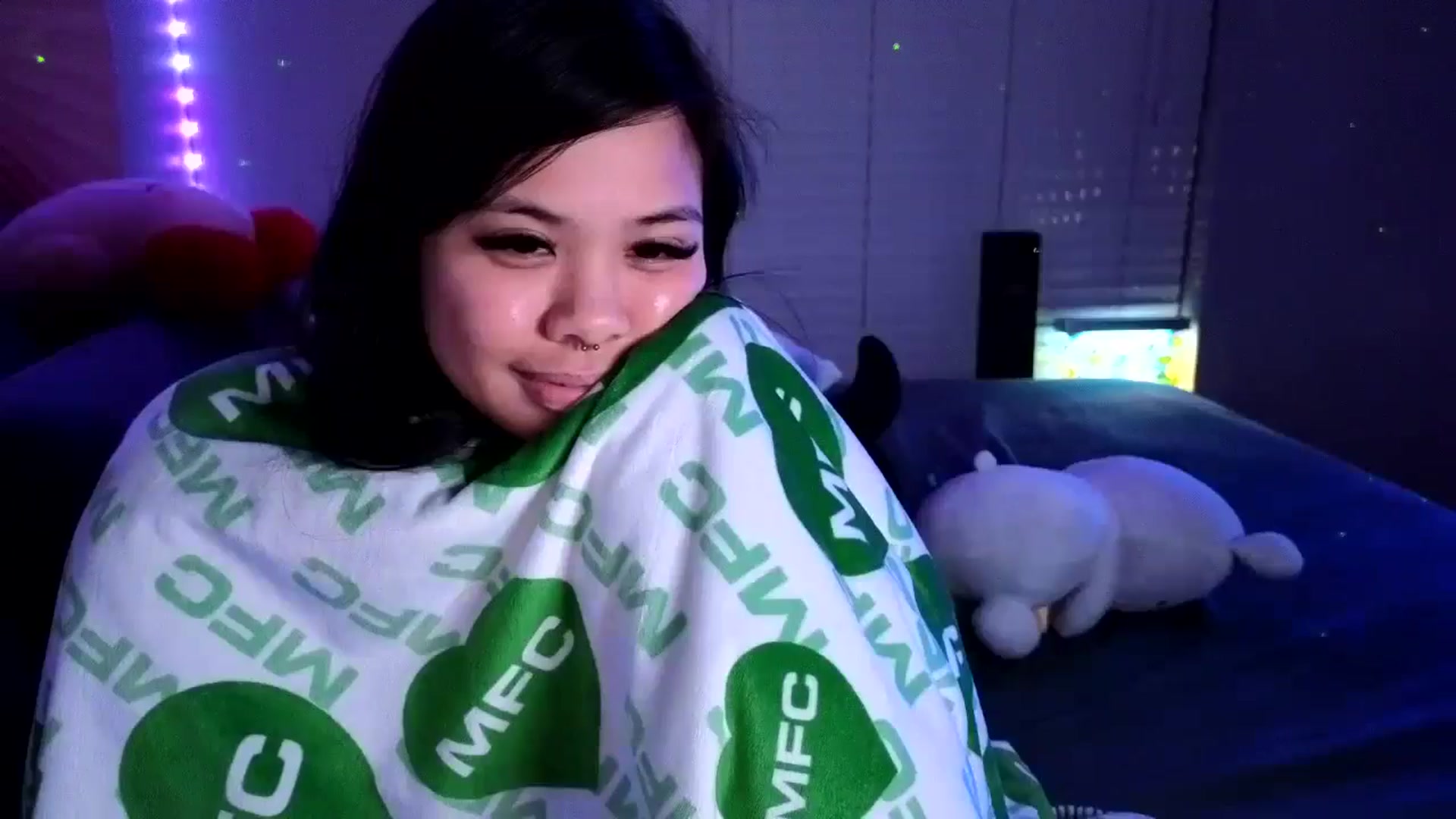 Gallery image thumbnail from dolllface's myfreecams stream on, 09/04/2024, 11:16 image 13 of 20
