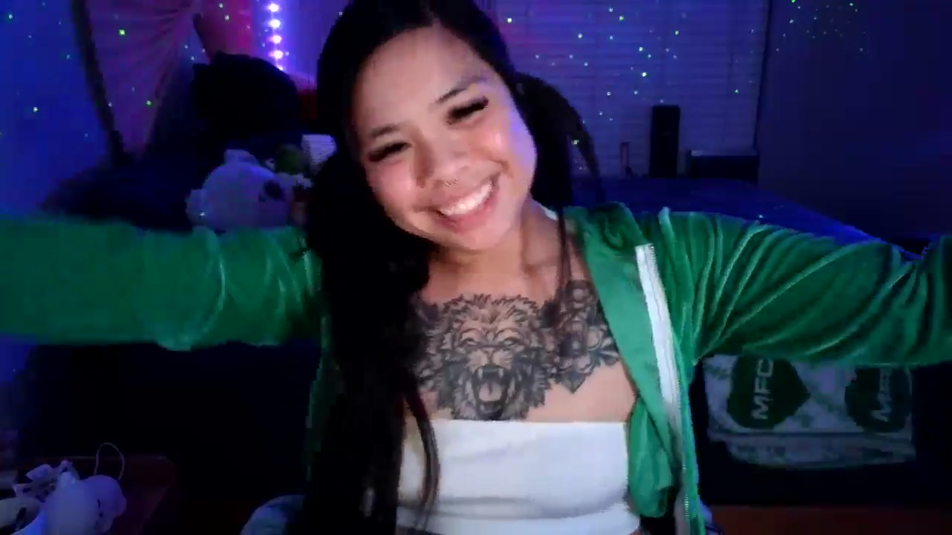 Gallery image thumbnail from dolllface's myfreecams stream on, 09/08/2024, 09:01 image 5 of 20