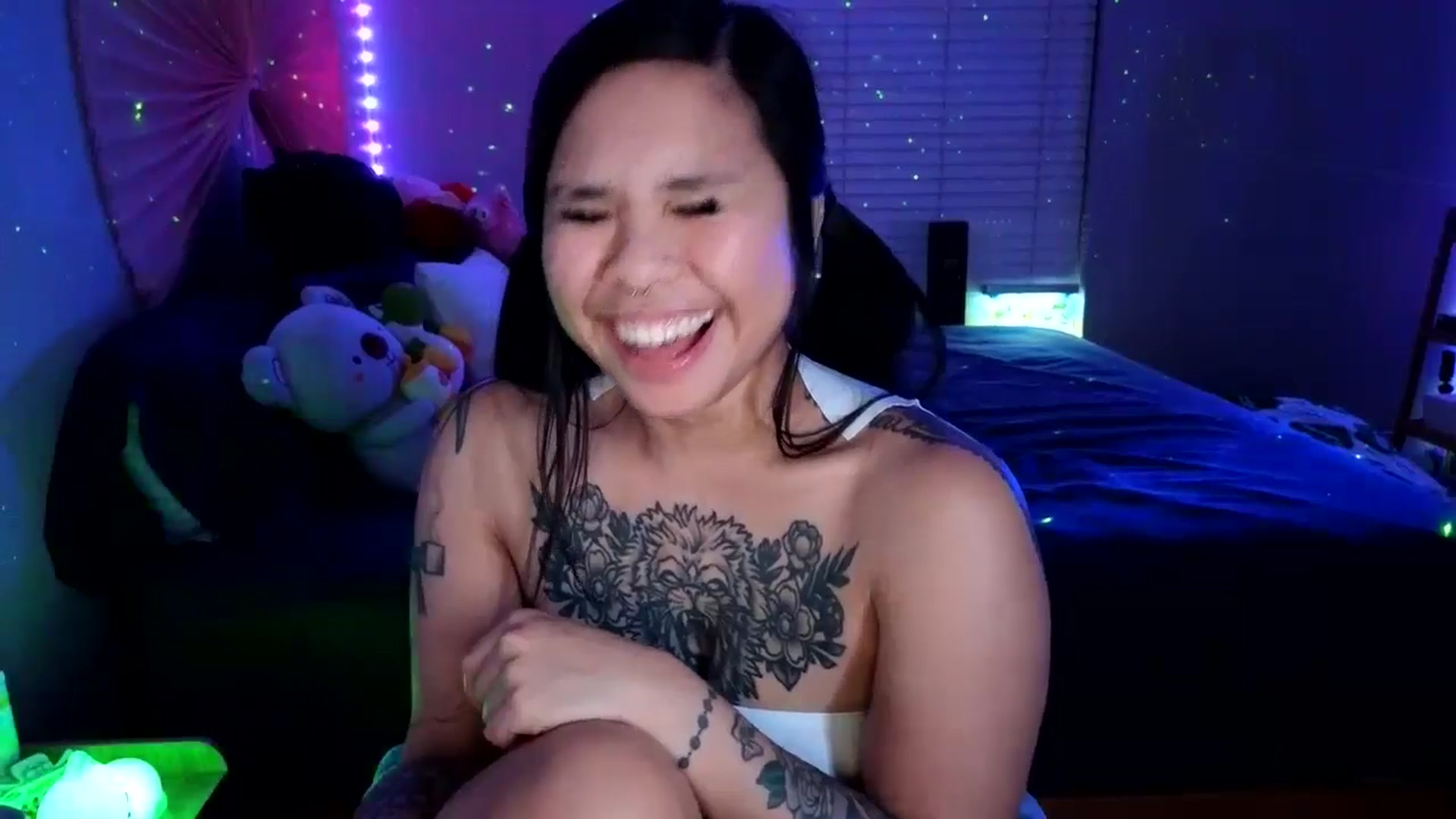Gallery image thumbnail from dolllface's myfreecams stream on, 09/08/2024, 09:01 image 20 of 20