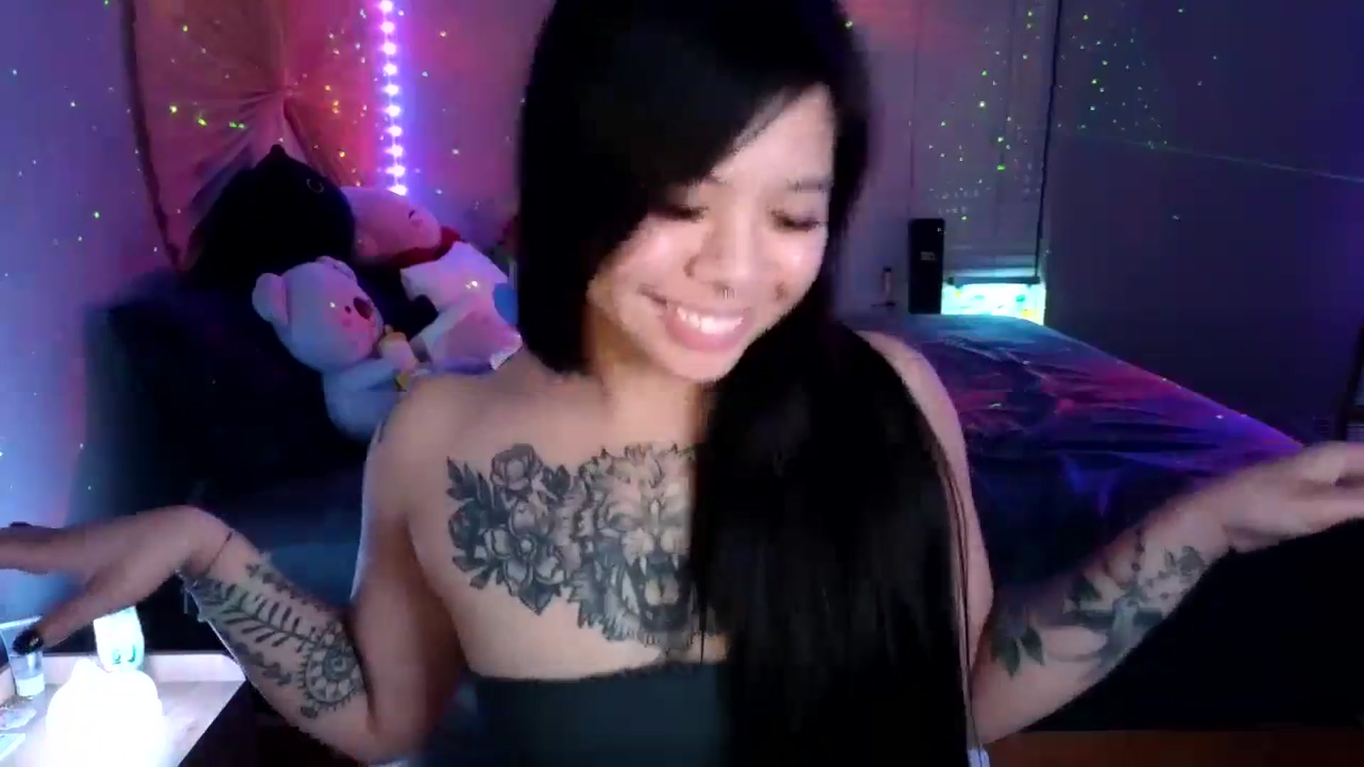 Gallery image thumbnail from dolllface's myfreecams stream on, 09/14/2024, 12:17 image 10 of 20