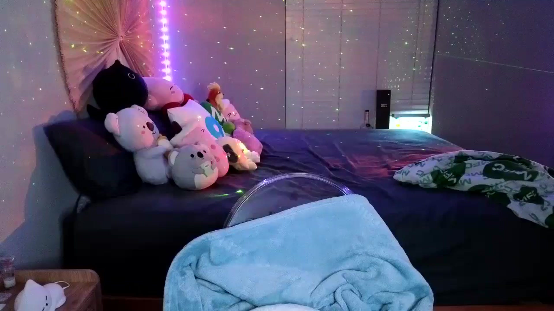 Gallery image thumbnail from dolllface's myfreecams stream on, 09/14/2024, 12:17 image 5 of 20