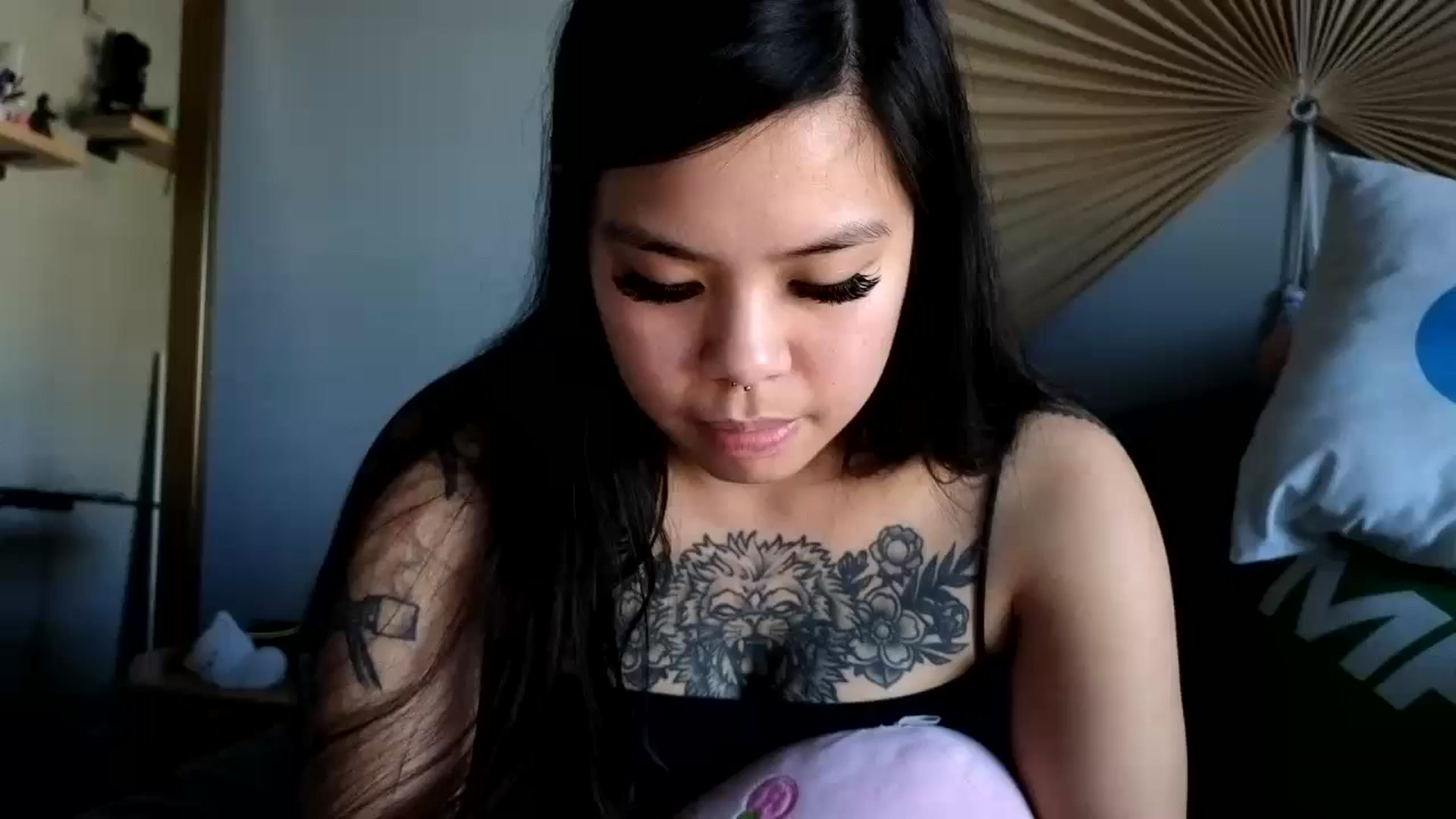 Gallery image thumbnail from dolllface's myfreecams stream on, 09/22/2024, 22:28 image 16 of 20