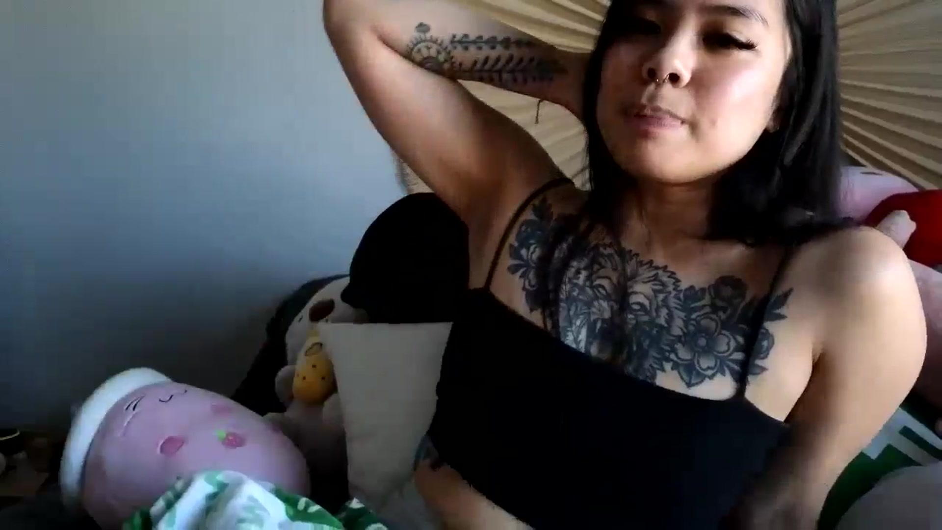 Gallery image thumbnail from dolllface's myfreecams stream on, 09/22/2024, 22:28 image 10 of 20