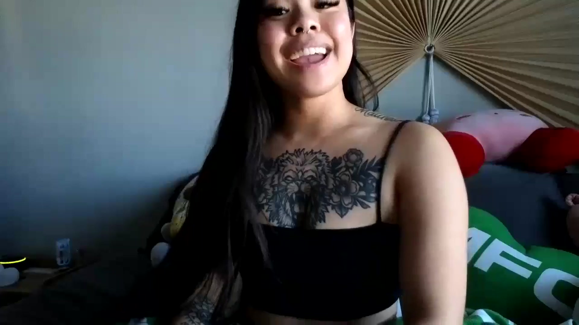Gallery image thumbnail from dolllface's myfreecams stream on, 09/22/2024, 22:28 image 18 of 20
