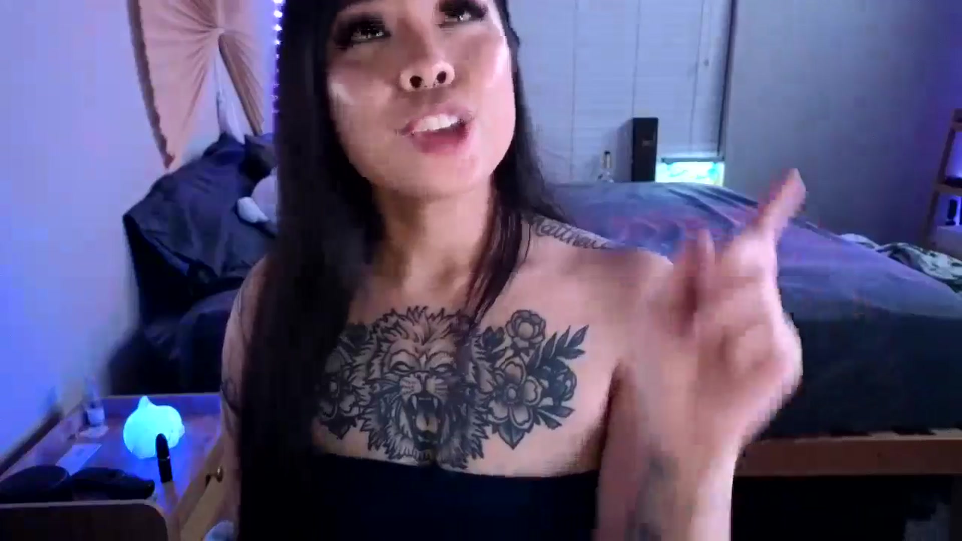 Gallery image thumbnail from dolllface's myfreecams stream on, 09/24/2024, 07:18 image 11 of 20