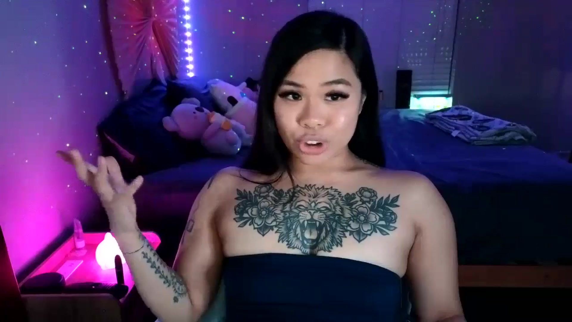 Gallery image thumbnail from dolllface's myfreecams stream on, 09/24/2024, 08:39 image 10 of 20