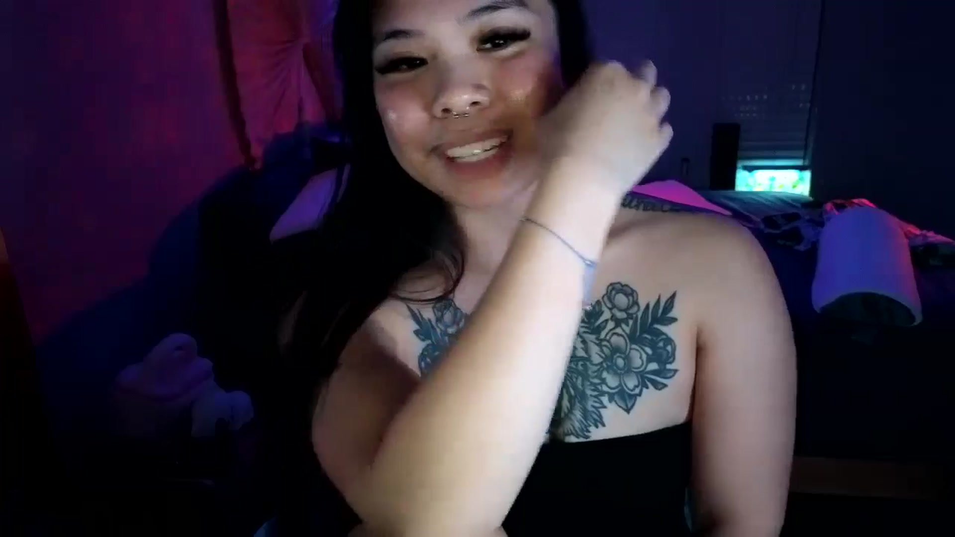 Gallery image thumbnail from dolllface's myfreecams stream on, 09/25/2024, 06:18 image 5 of 20