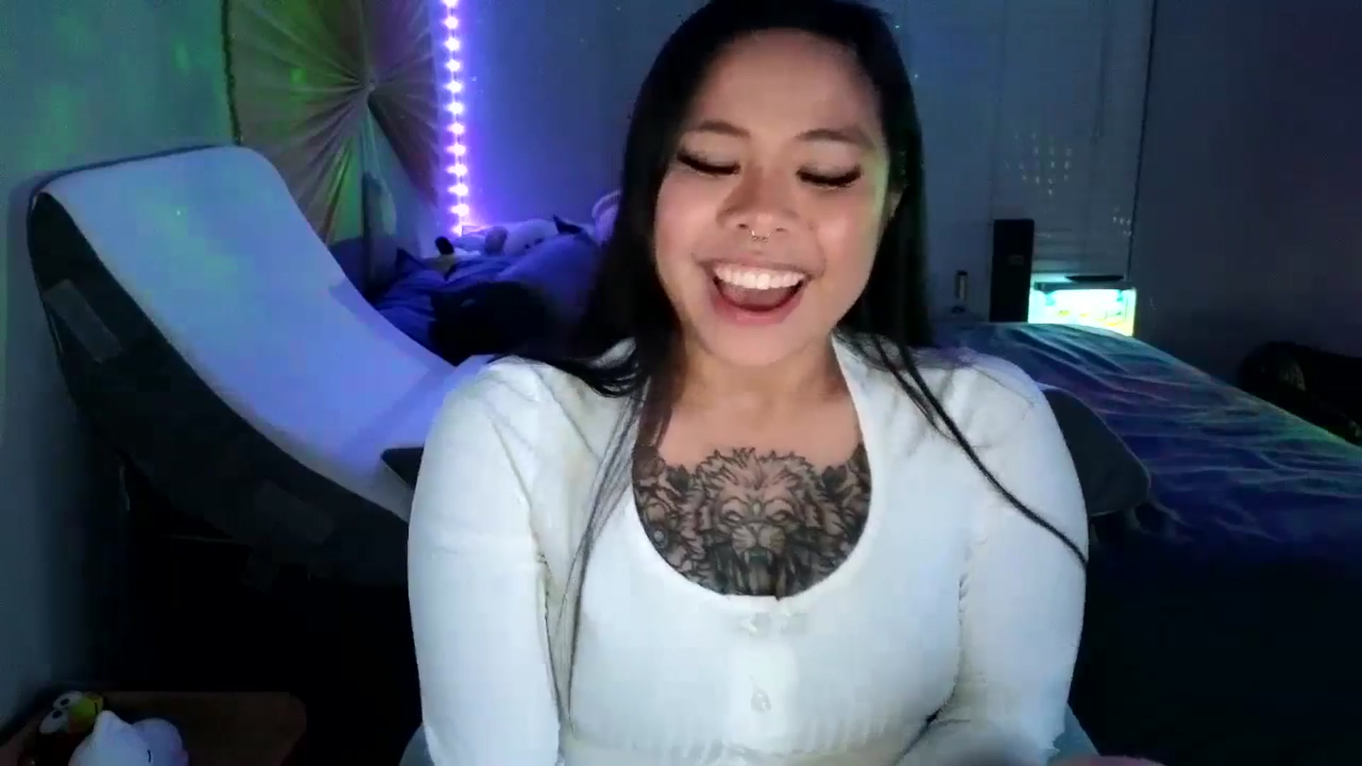 Gallery image thumbnail from dolllface's myfreecams stream on, 10/03/2024, 10:04 image 2 of 20