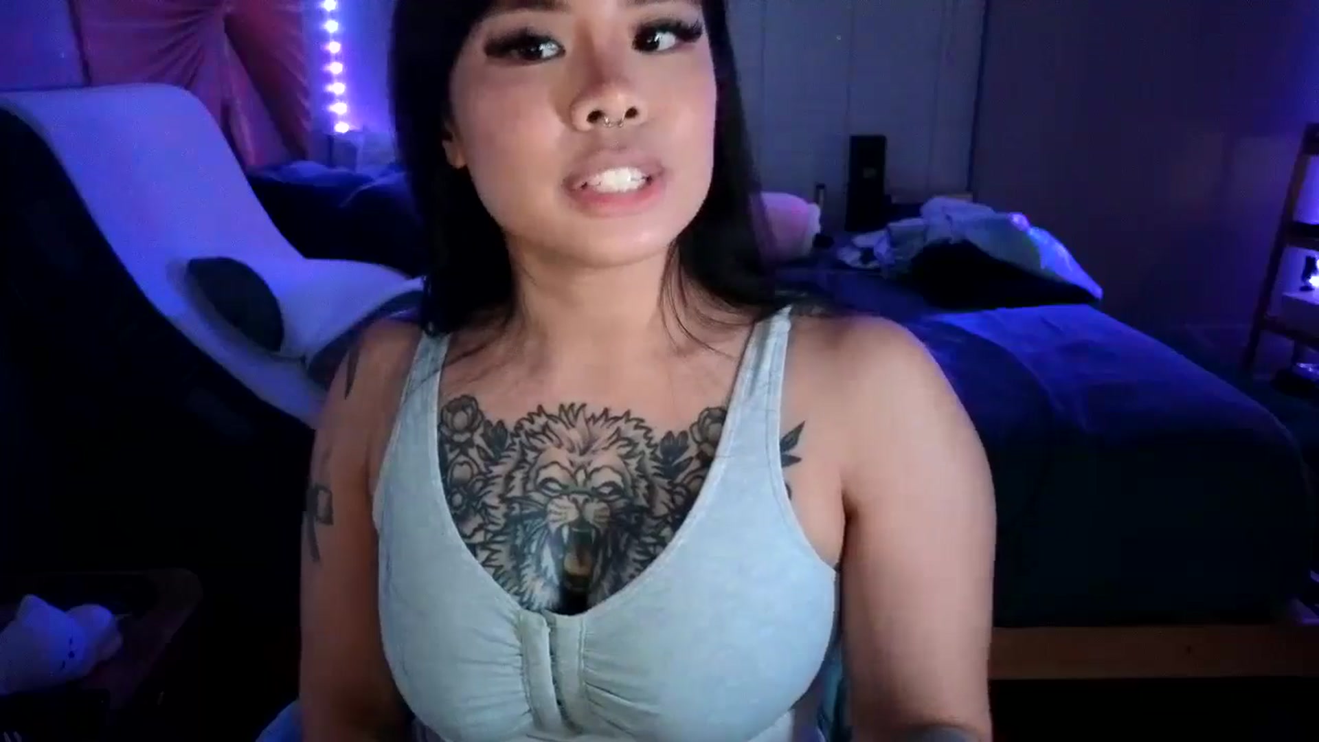 Gallery image thumbnail from dolllface's myfreecams stream on, 10/07/2024, 05:40 image 19 of 20