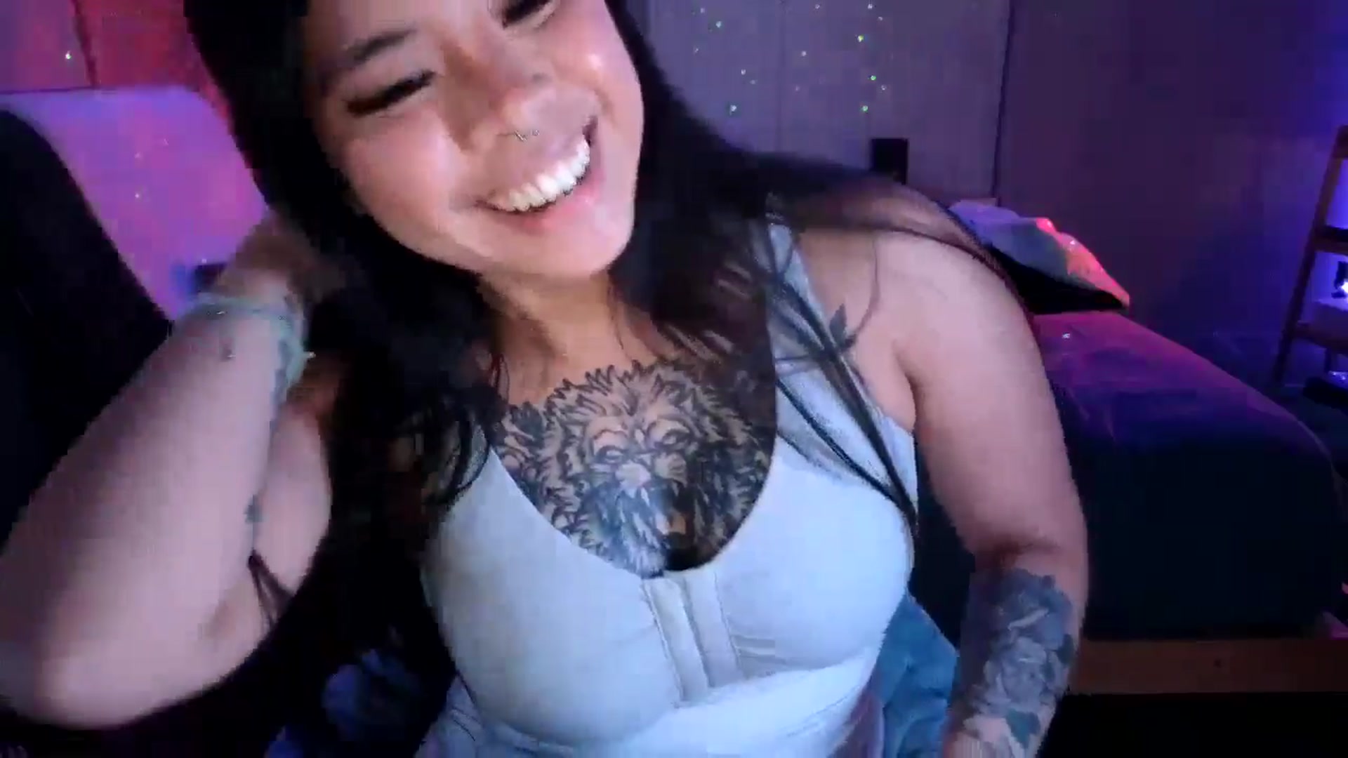 Gallery image thumbnail from dolllface's myfreecams stream on, 10/07/2024, 05:40 image 17 of 20
