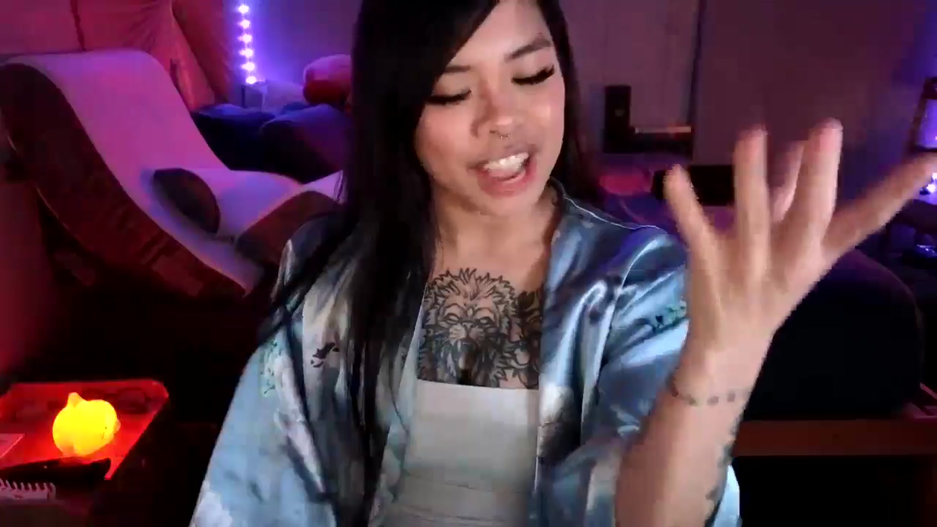 Gallery image thumbnail from dolllface's myfreecams stream on, 10/07/2024, 10:33 image 12 of 20