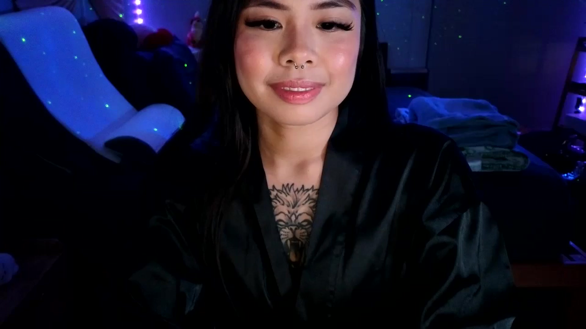 Gallery image thumbnail from dolllface's myfreecams stream on, 10/11/2024, 07:40 image 1 of 20