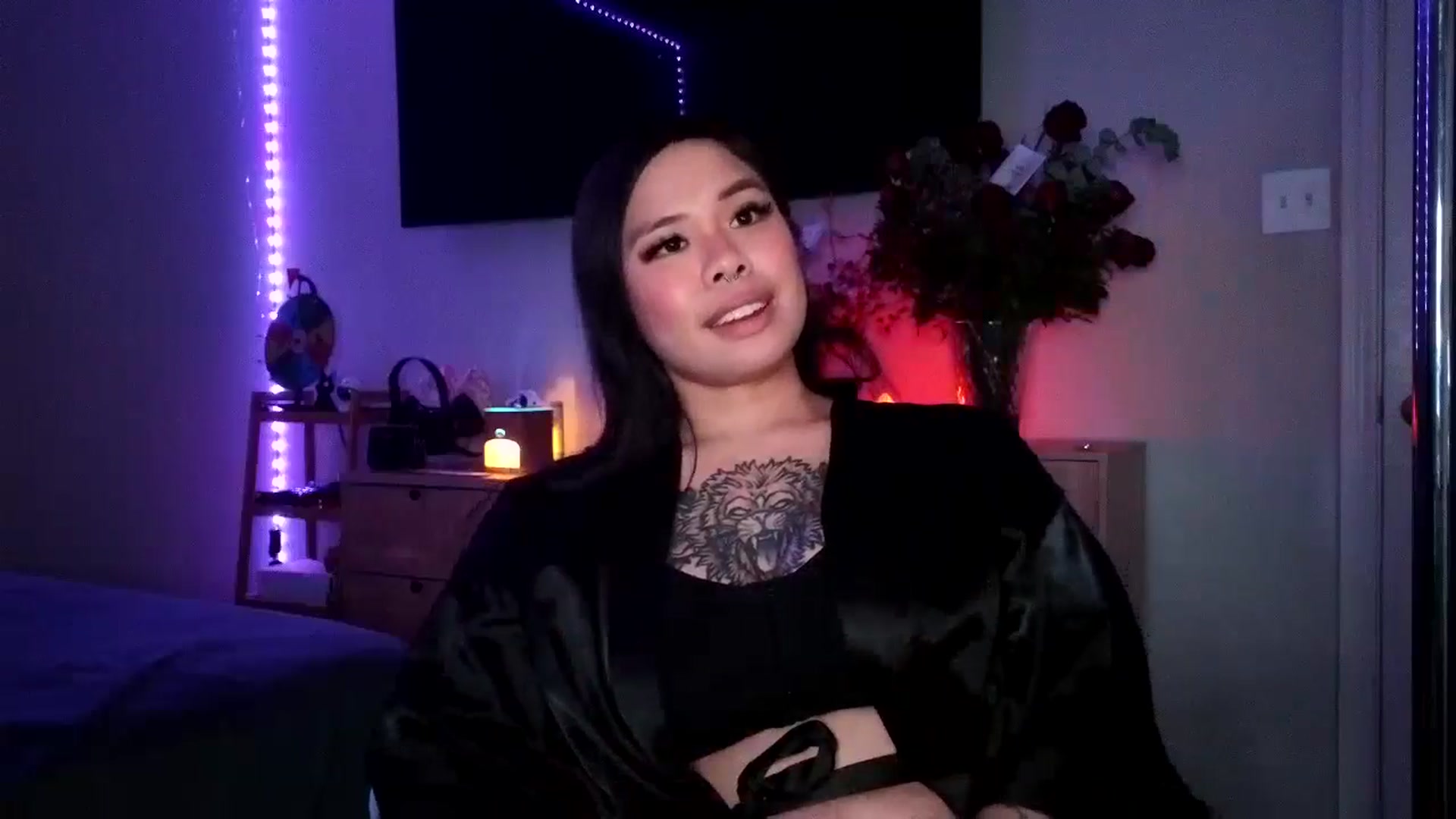 Gallery image thumbnail from dolllface's myfreecams stream on, 10/13/2024, 12:10 image 20 of 20