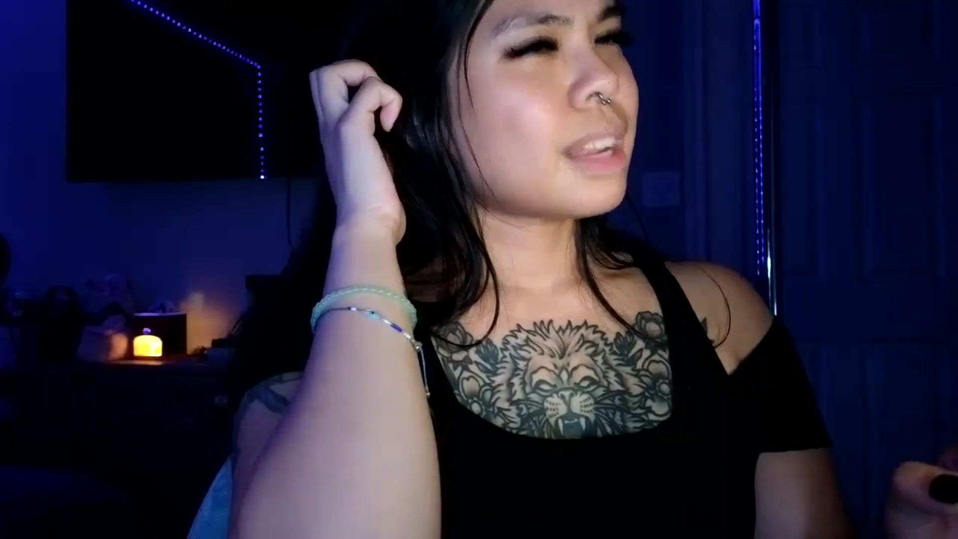 Gallery image thumbnail from dolllface's myfreecams stream on, 10/23/2024, 08:25 image 6 of 20