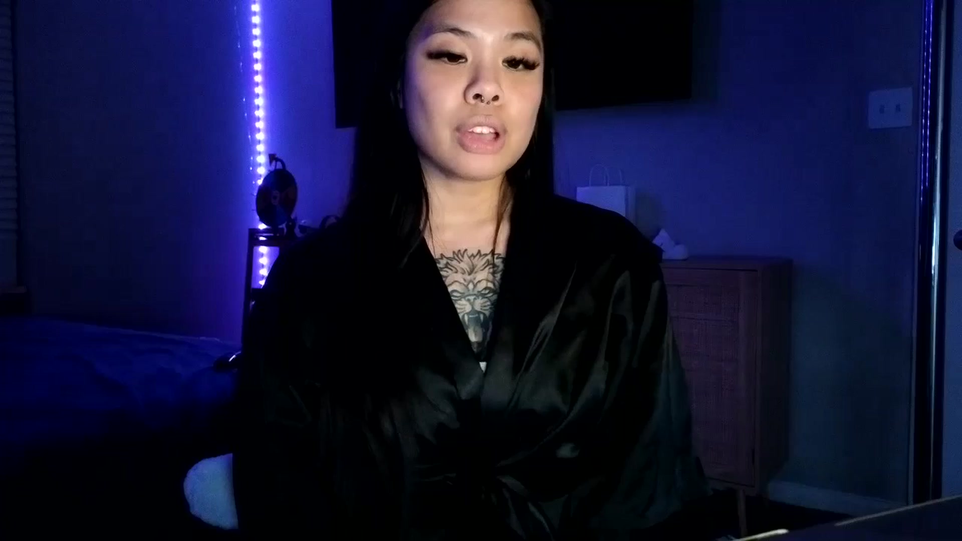 Gallery image thumbnail from dolllface's myfreecams stream on, 10/24/2024, 10:58 image 16 of 20