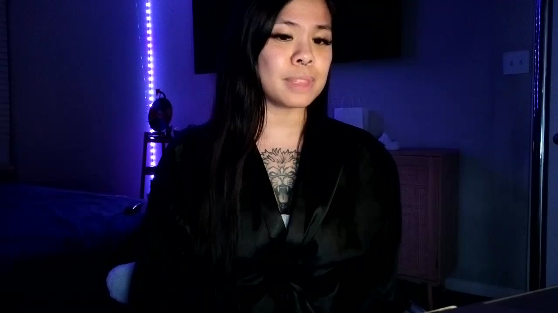 Gallery image thumbnail from dolllface's myfreecams stream on, 10/24/2024, 10:58 image 17 of 20