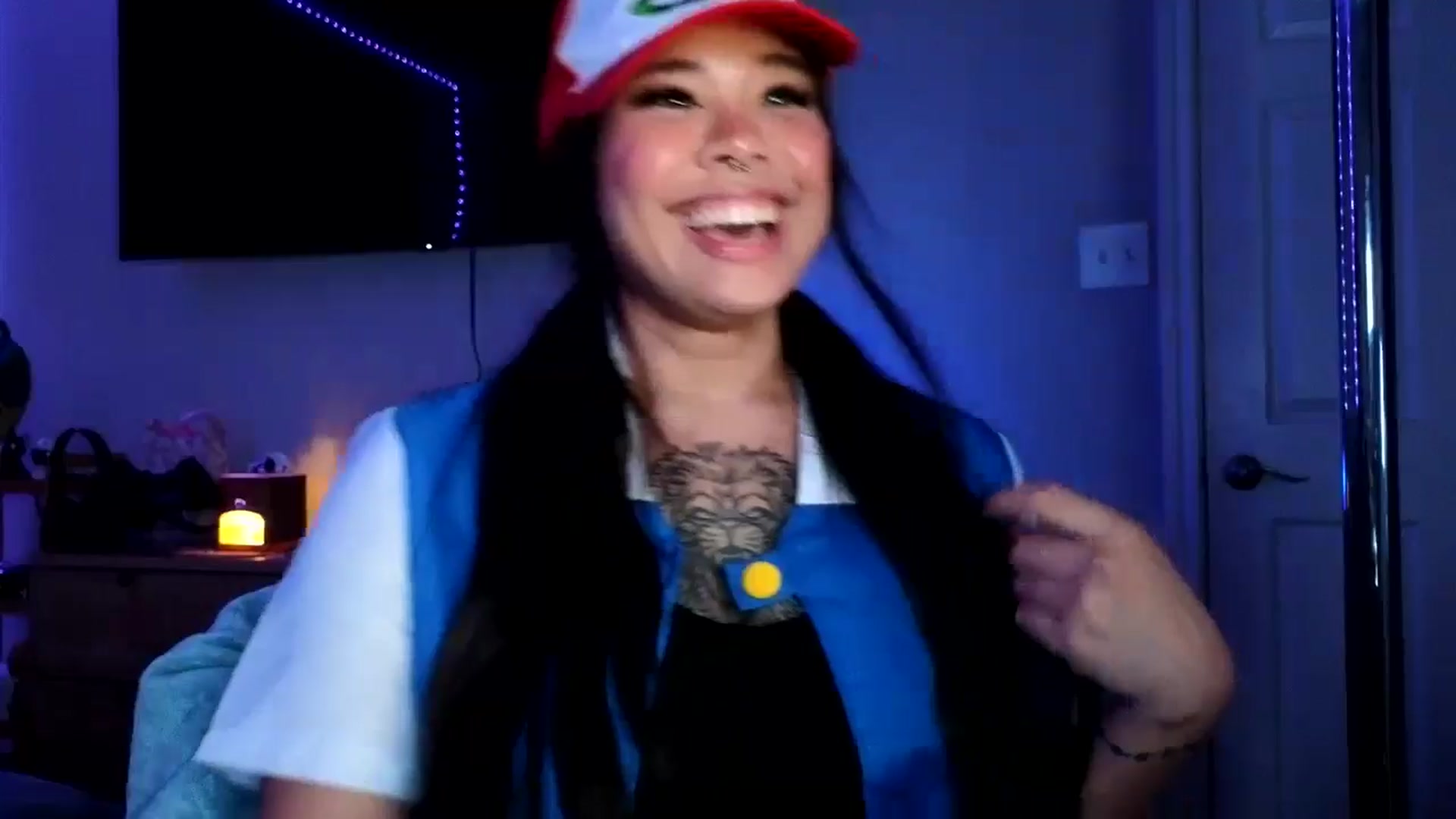 Gallery image thumbnail from dolllface's myfreecams stream on, 10/29/2024, 06:01 image 6 of 20