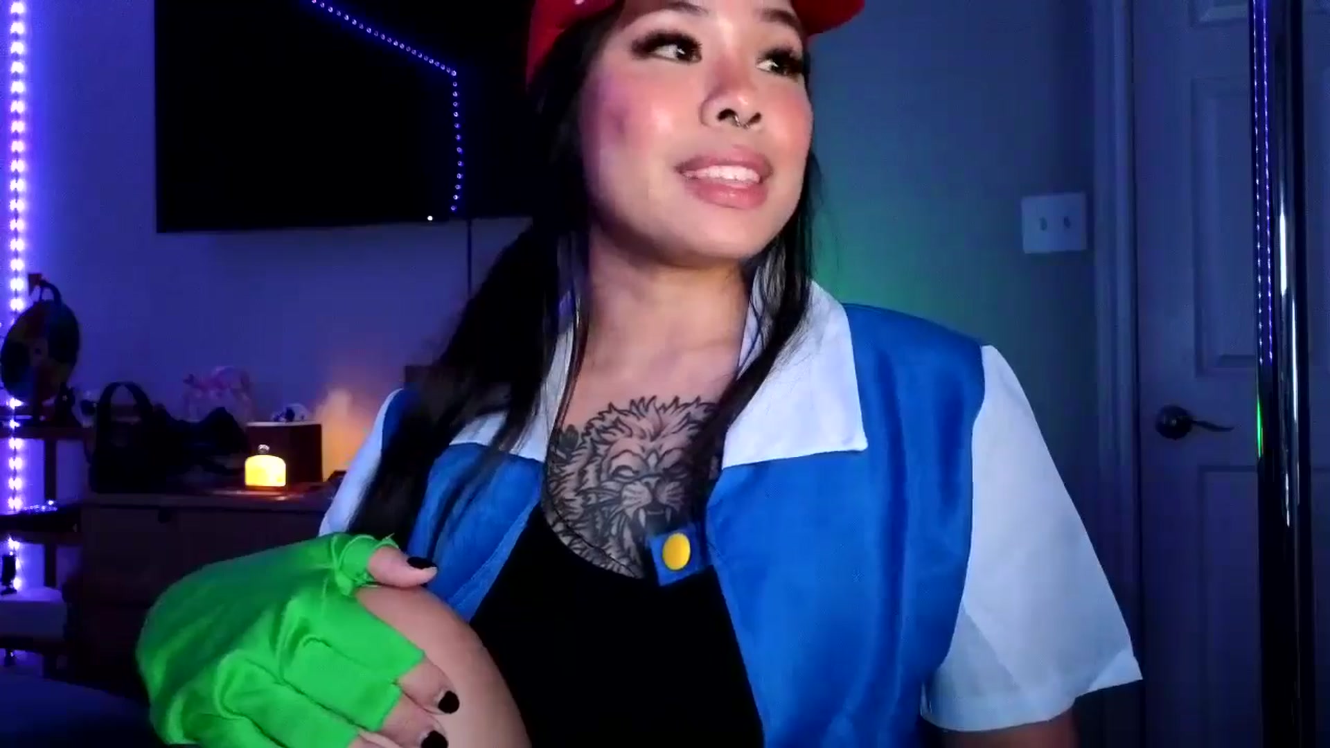 Gallery image thumbnail from dolllface's myfreecams stream on, 10/29/2024, 08:30 image 7 of 20
