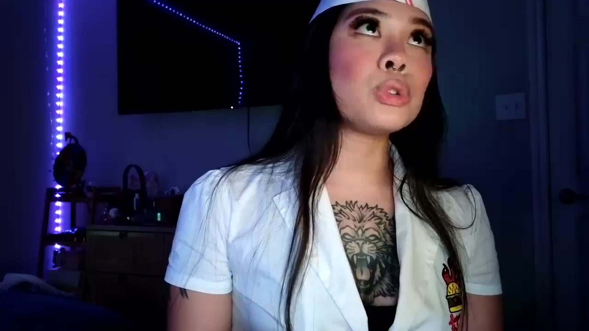 Gallery image thumbnail from dolllface's myfreecams stream on, 10/30/2024, 08:40 image 4 of 20