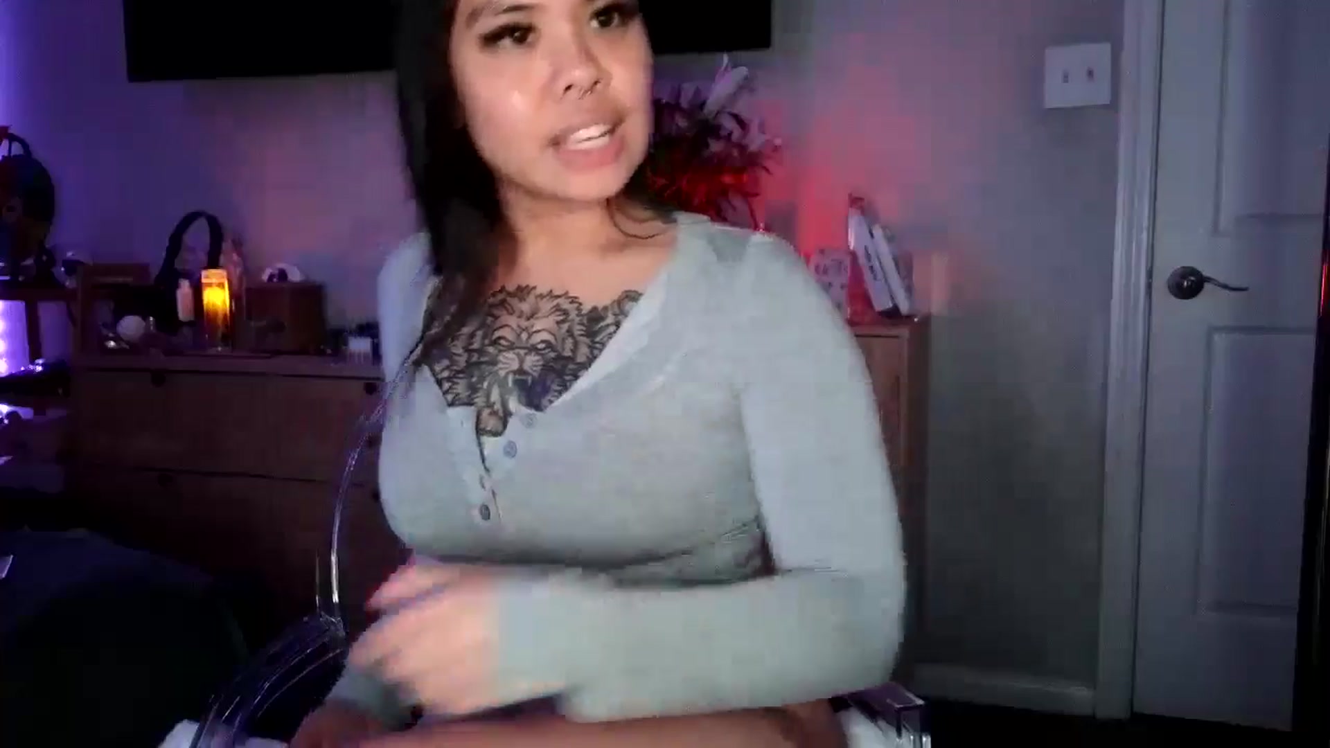 Gallery image thumbnail from dolllface's myfreecams stream on, 11/16/2024, 11:37 image 20 of 20