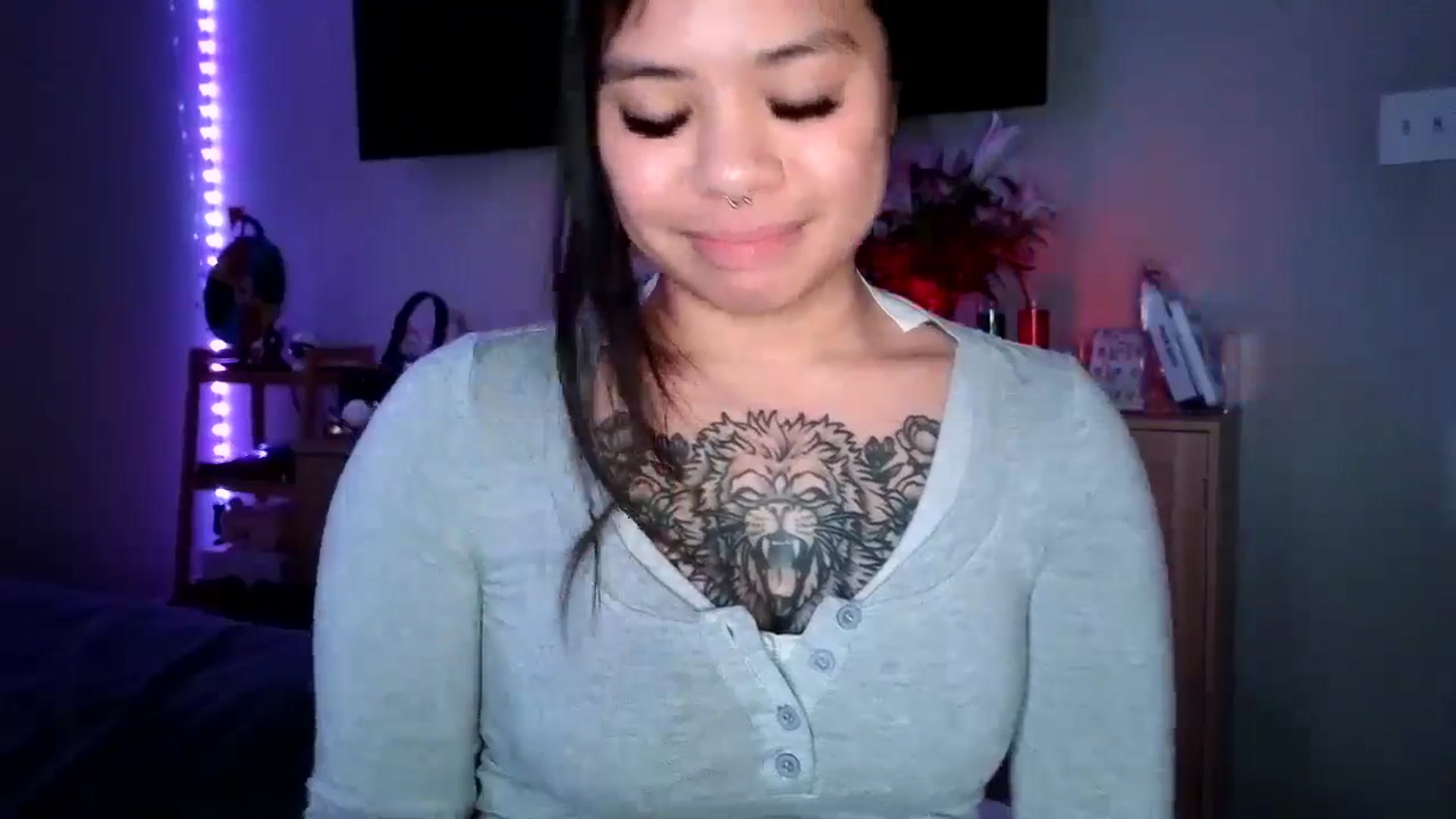 Gallery image thumbnail from dolllface's myfreecams stream on, 11/16/2024, 13:18 image 16 of 20