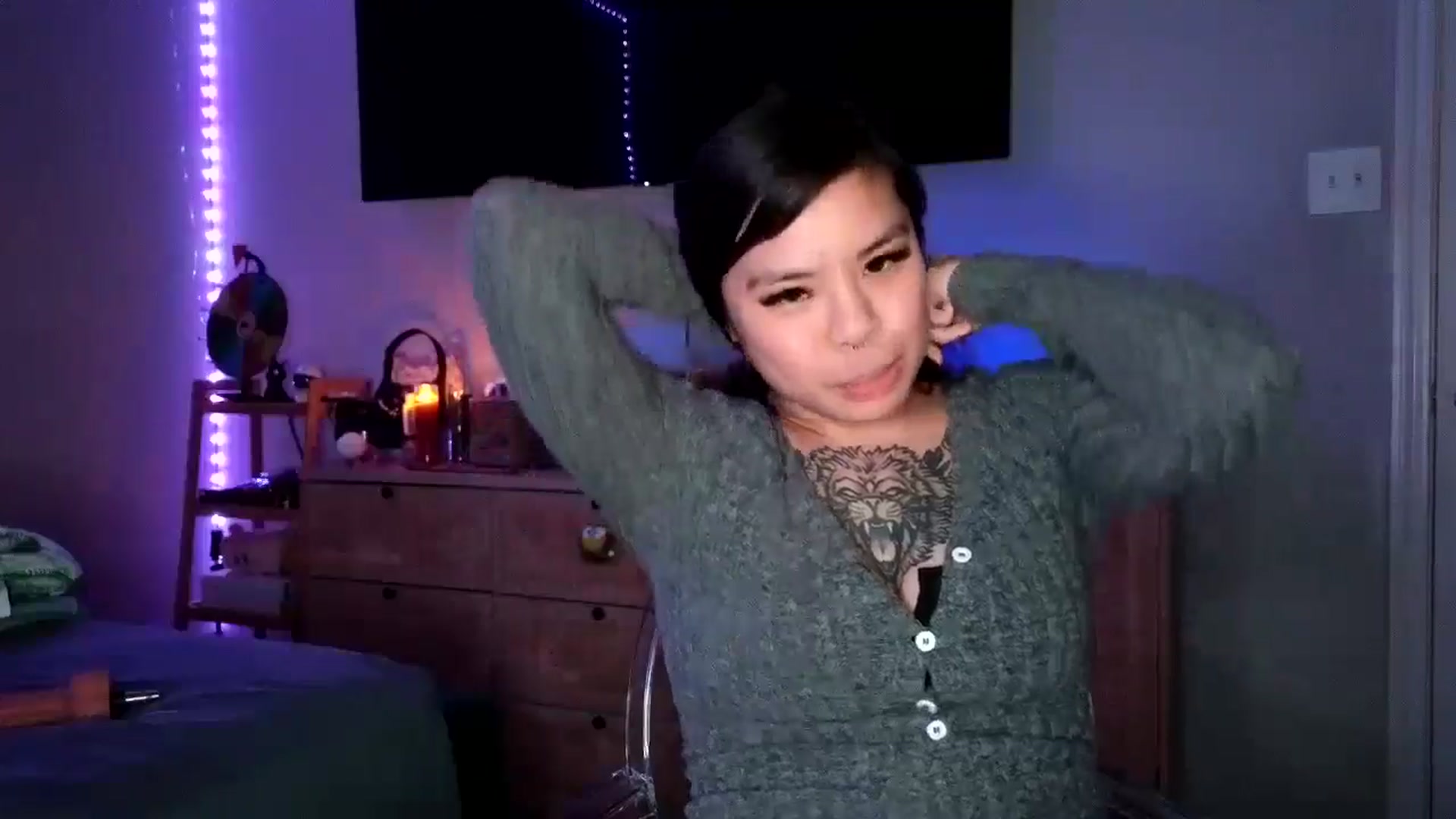 Gallery image thumbnail from dolllface's myfreecams stream on, 11/20/2024, 11:06 image 13 of 20
